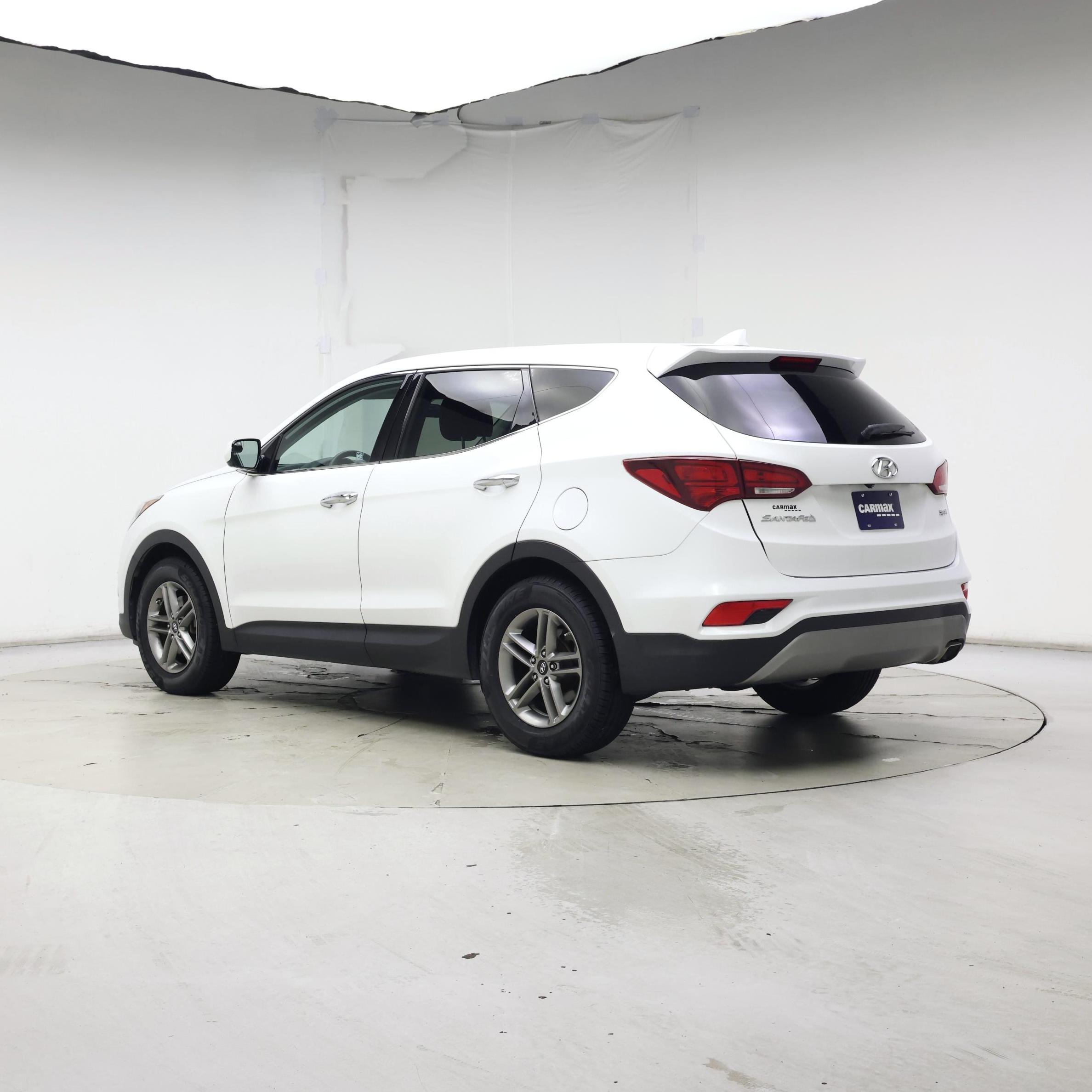 Thumbnail: 2017 Hyundai Santa Fe - 2