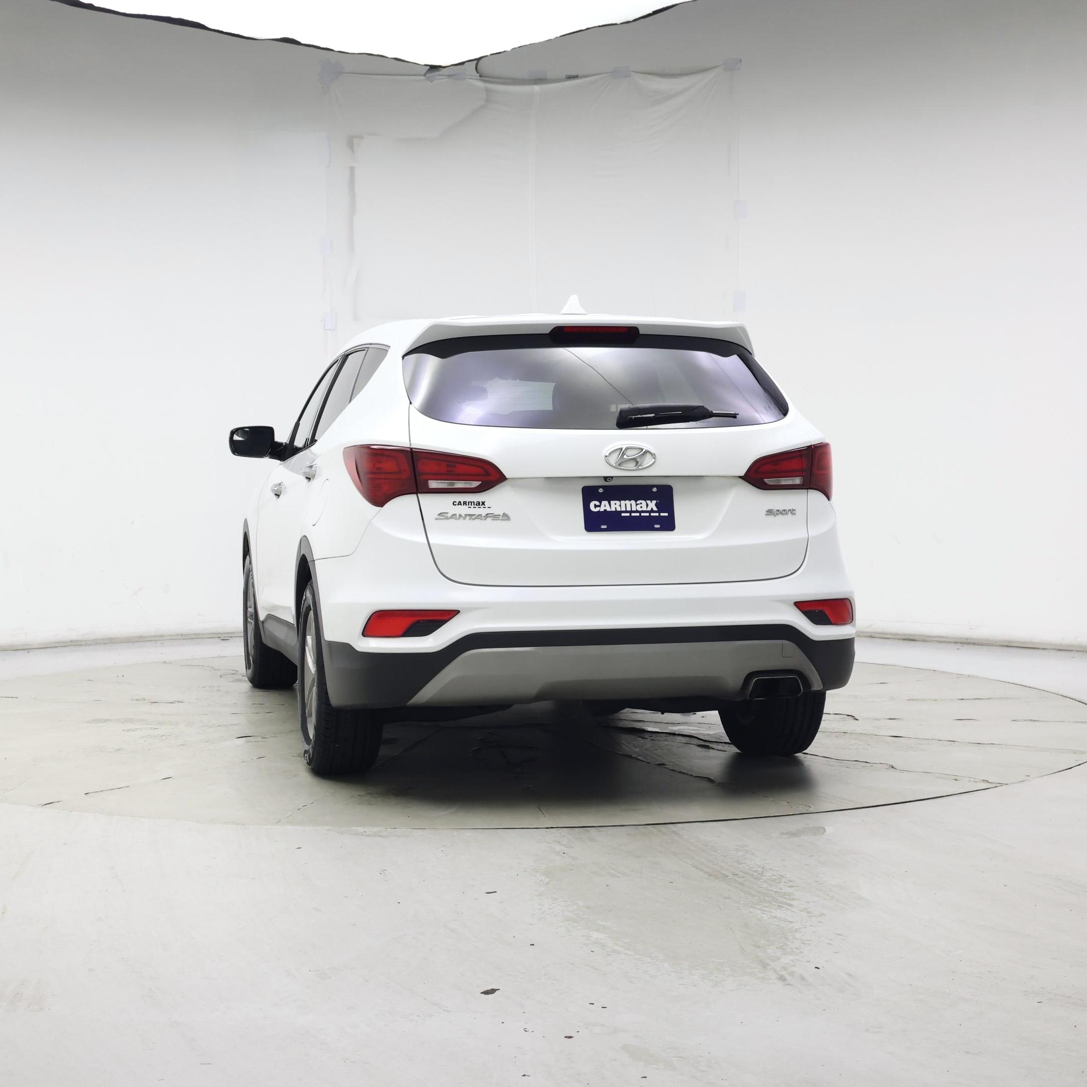 Thumbnail: 2017 Hyundai Santa Fe - 6