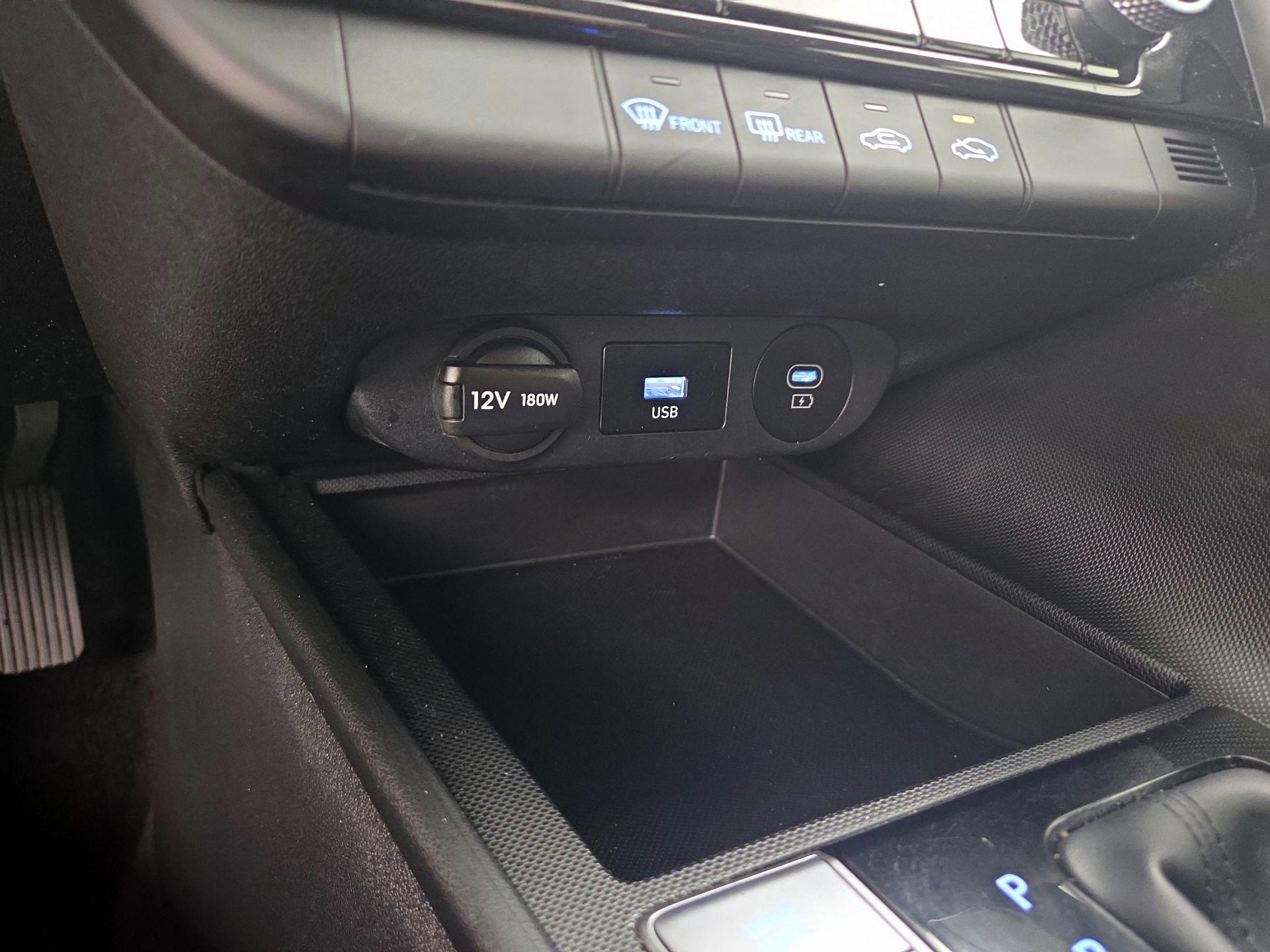 Thumbnail: 2024 Hyundai Elantra - 19
