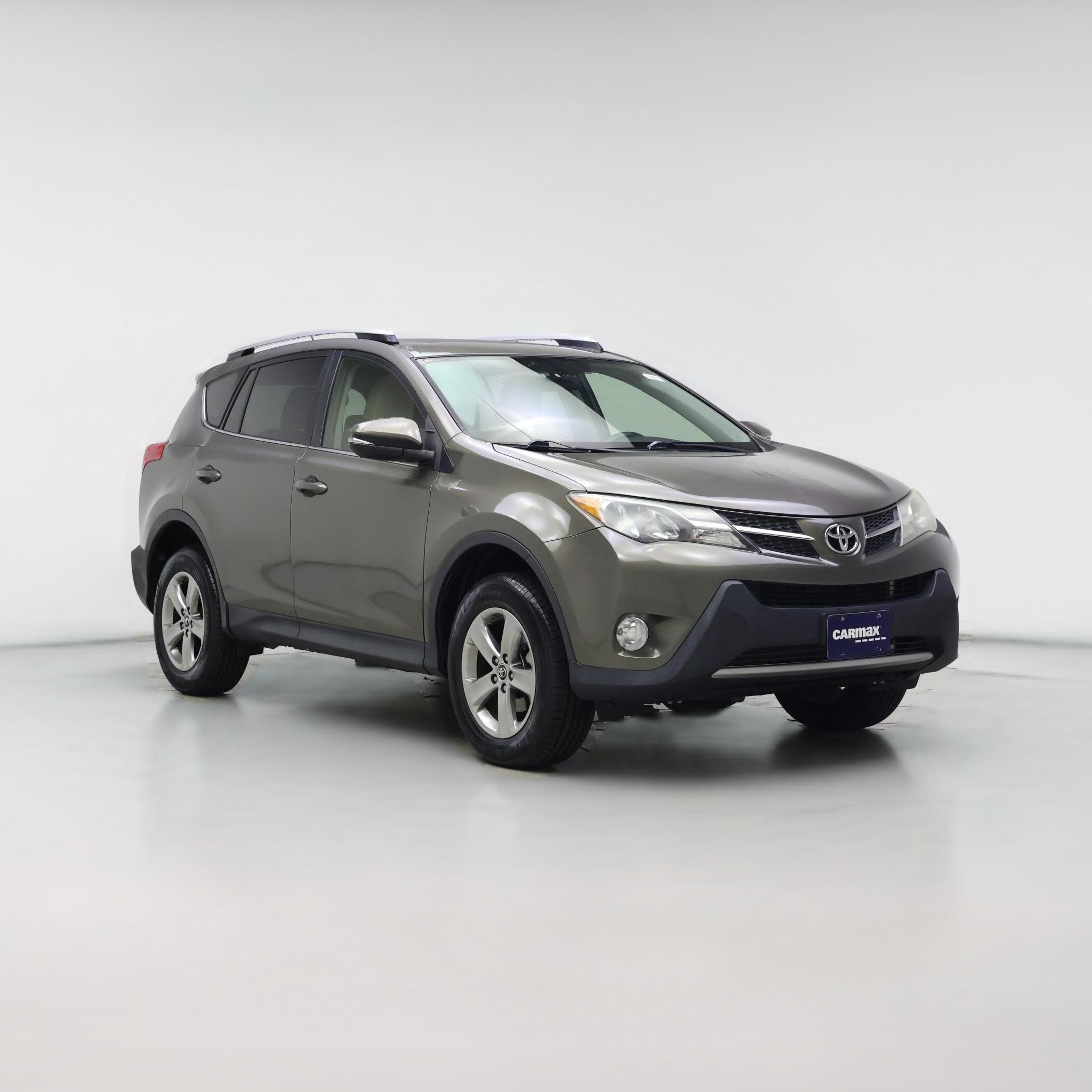 Thumbnail: 2015 Toyota RAV4 - 1