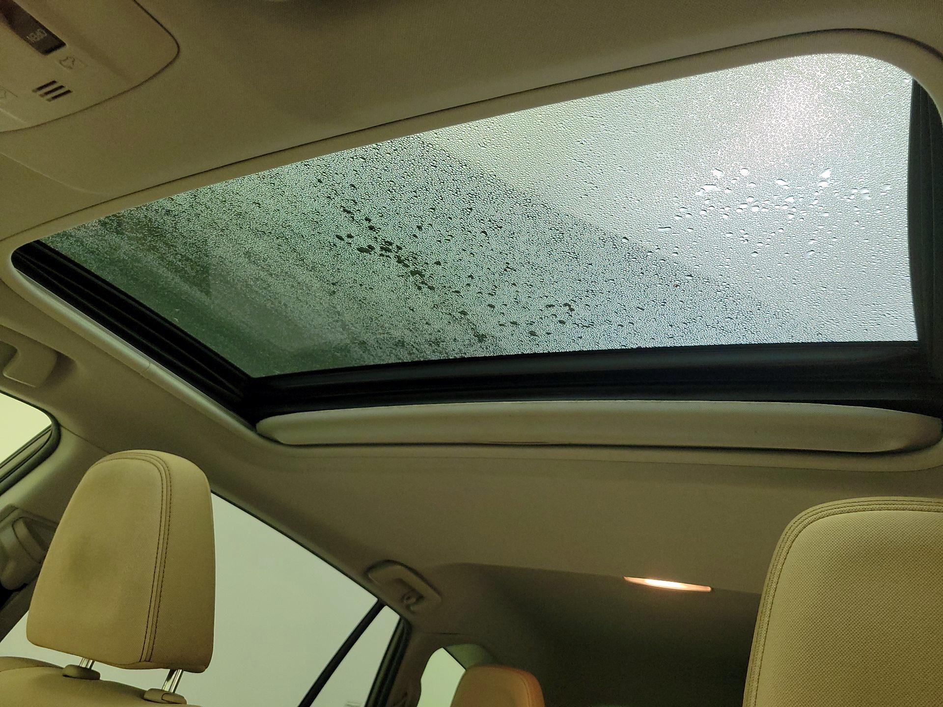 Thumbnail: 2015 Toyota RAV4 - 20