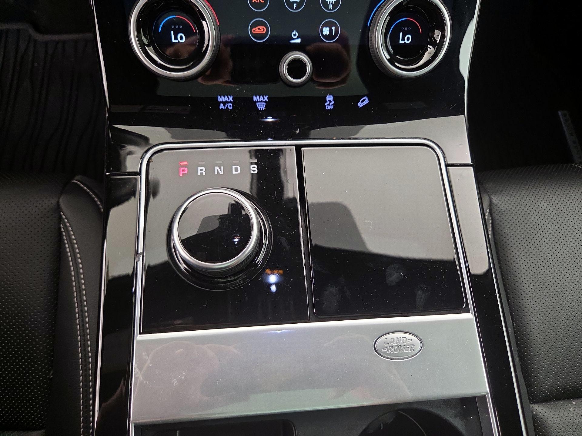 Thumbnail: 2020 Land Rover Range Rover Velar - 18