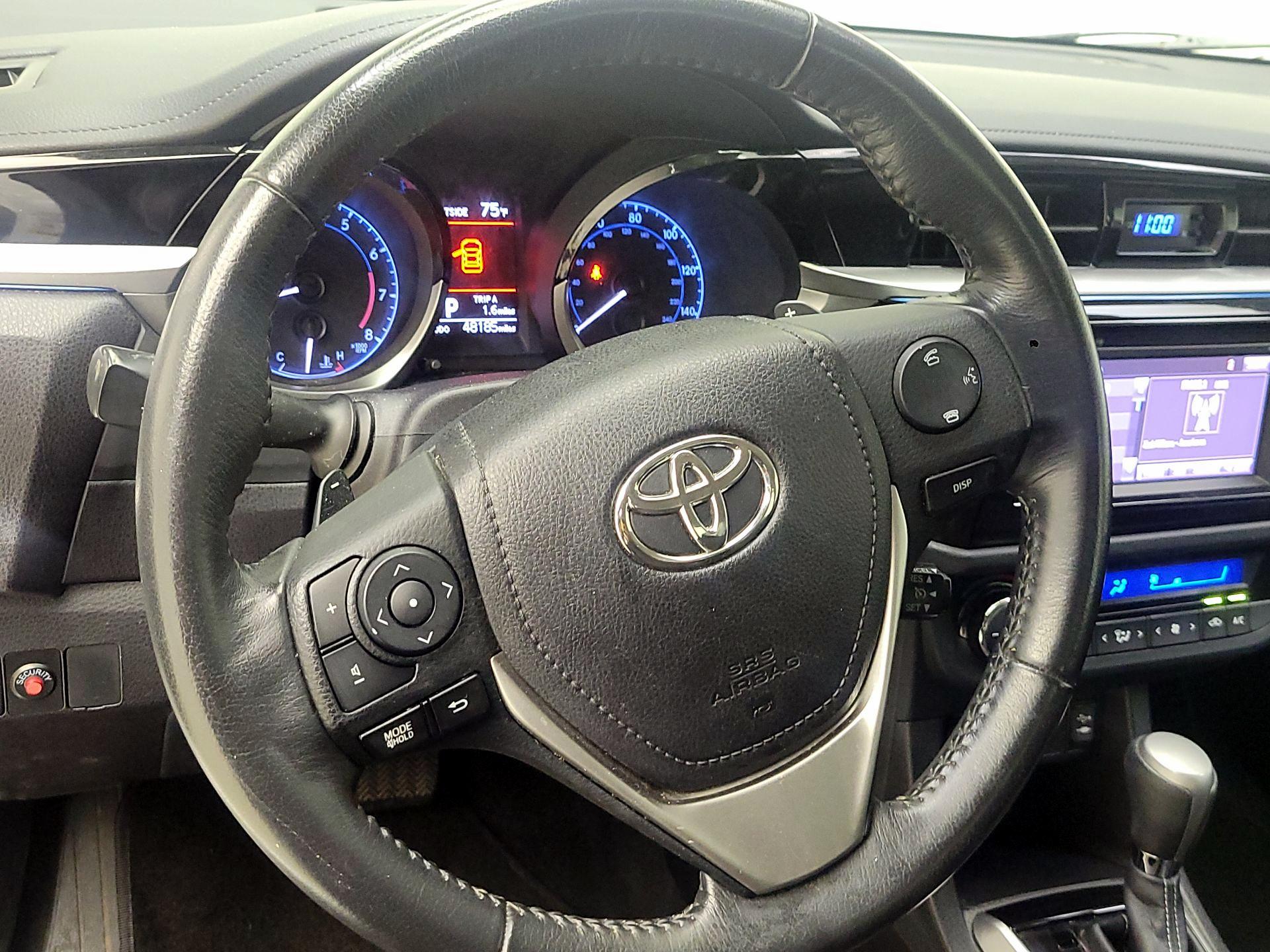 Thumbnail: 2016 Toyota Corolla - 10