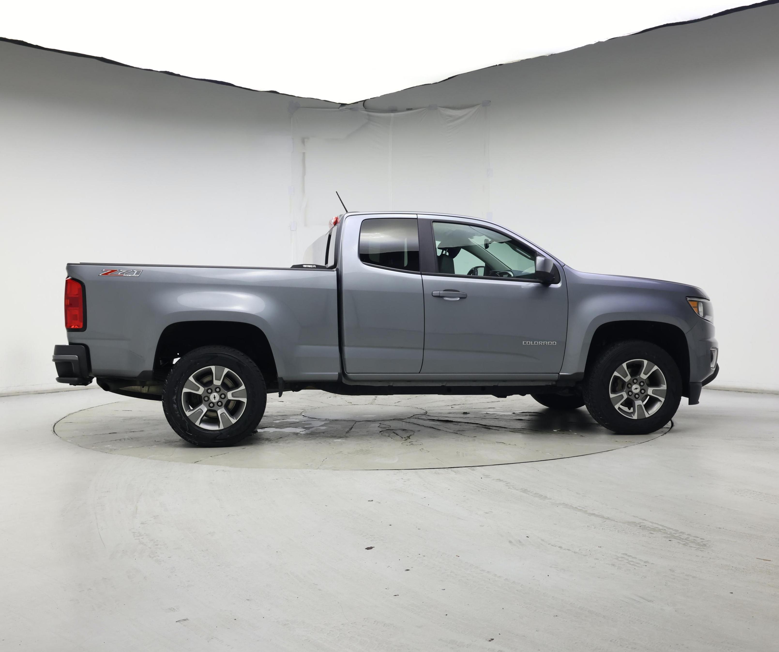 Thumbnail: 2018 Chevrolet Colorado - 7