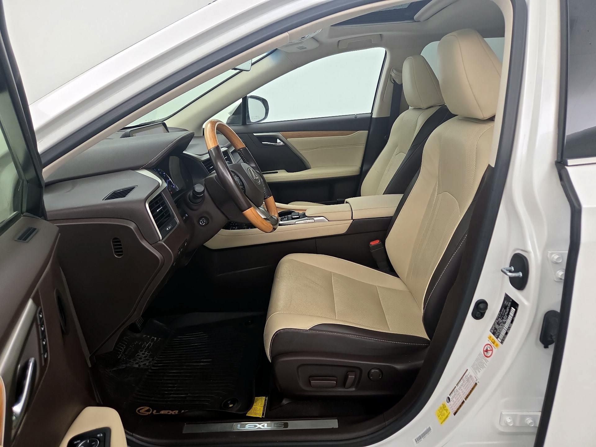 Thumbnail: 2018 Lexus RX - 11