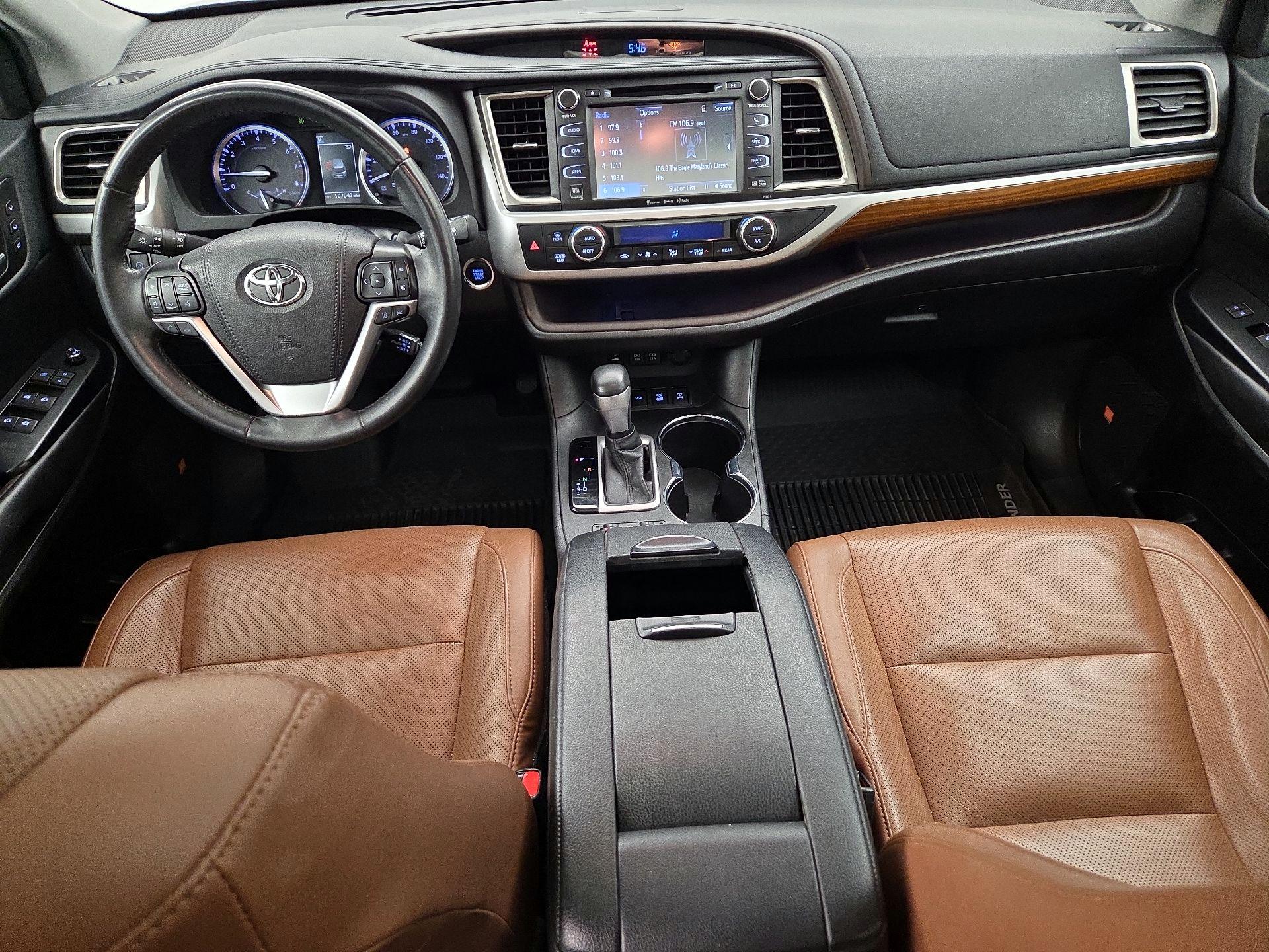 Thumbnail: 2019 Toyota Highlander - 9