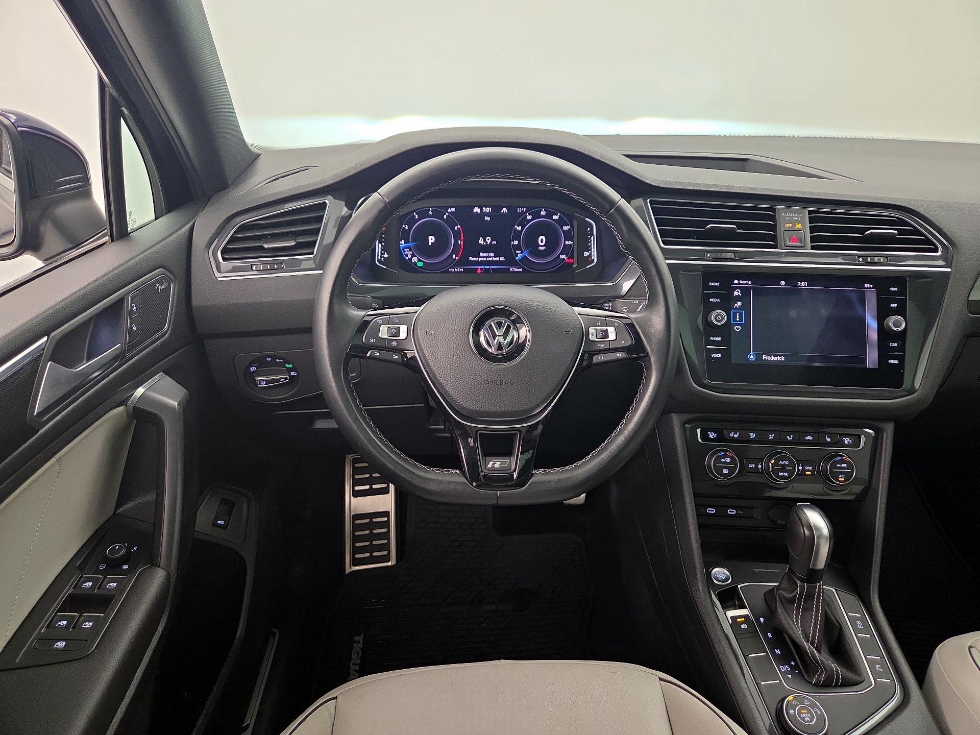 Thumbnail: 2021 Volkswagen Tiguan - 10