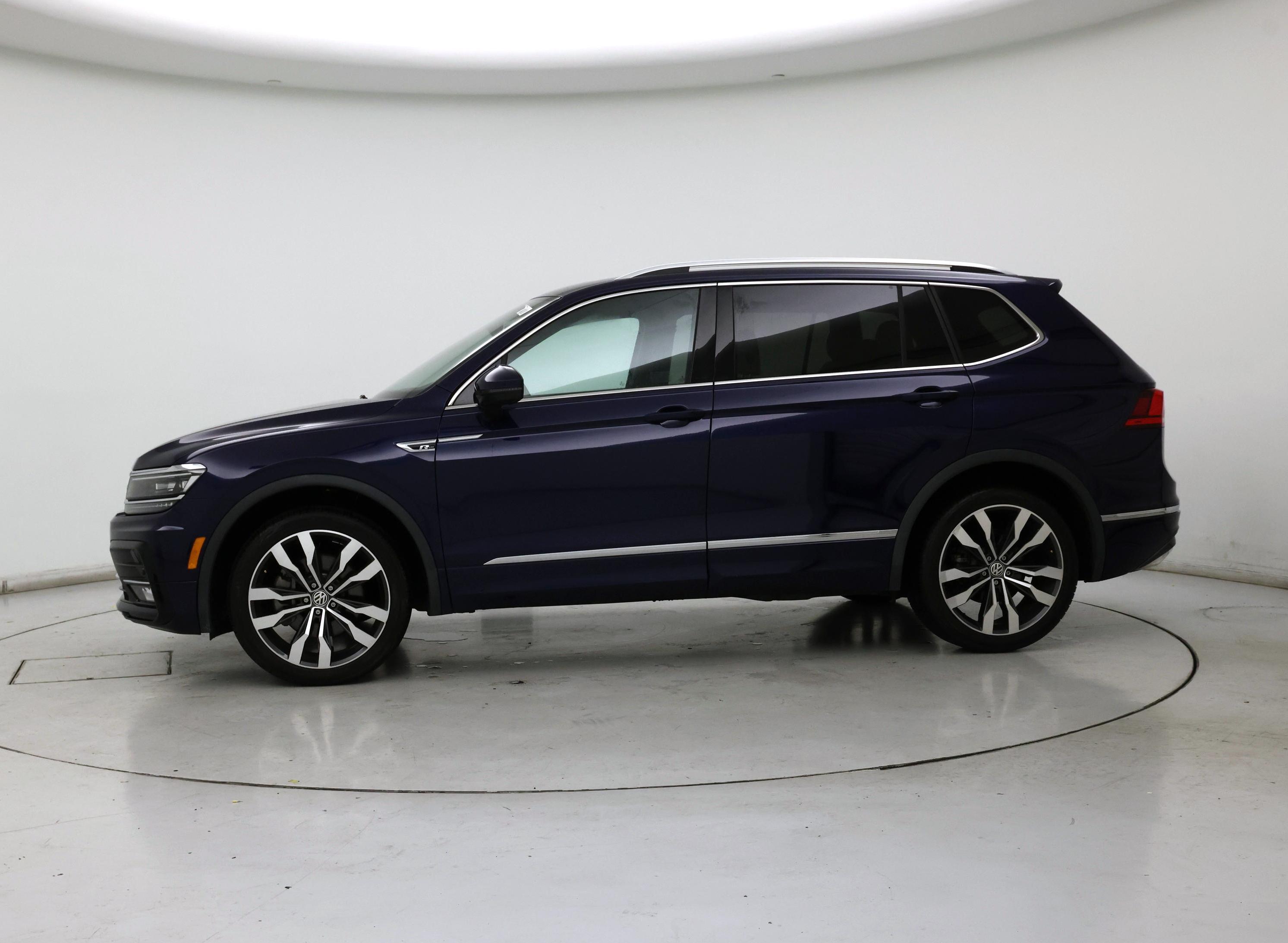 Thumbnail: 2021 Volkswagen Tiguan - 3