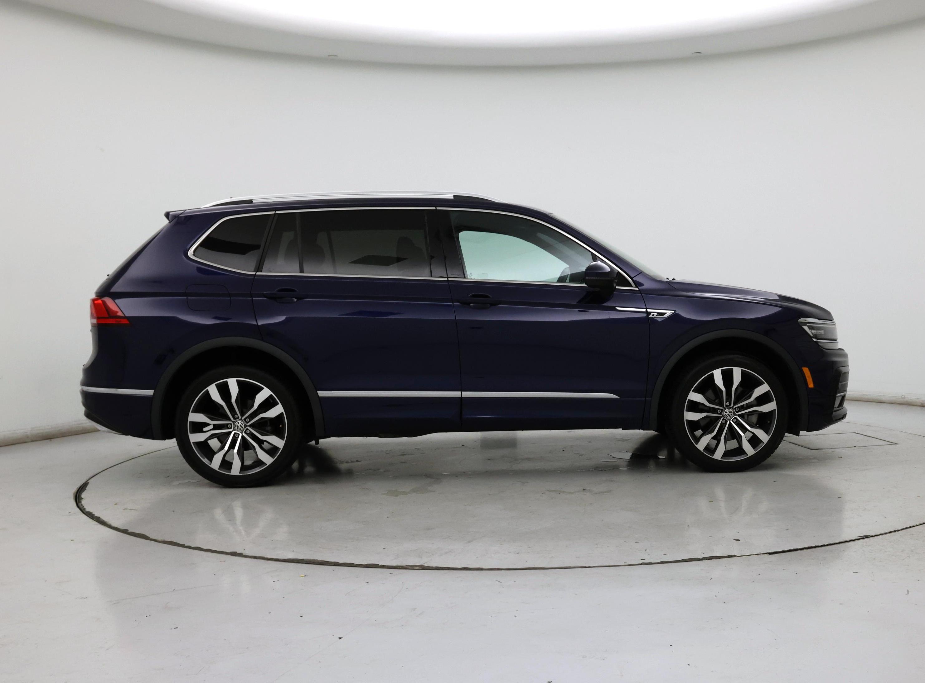 Thumbnail: 2021 Volkswagen Tiguan - 7