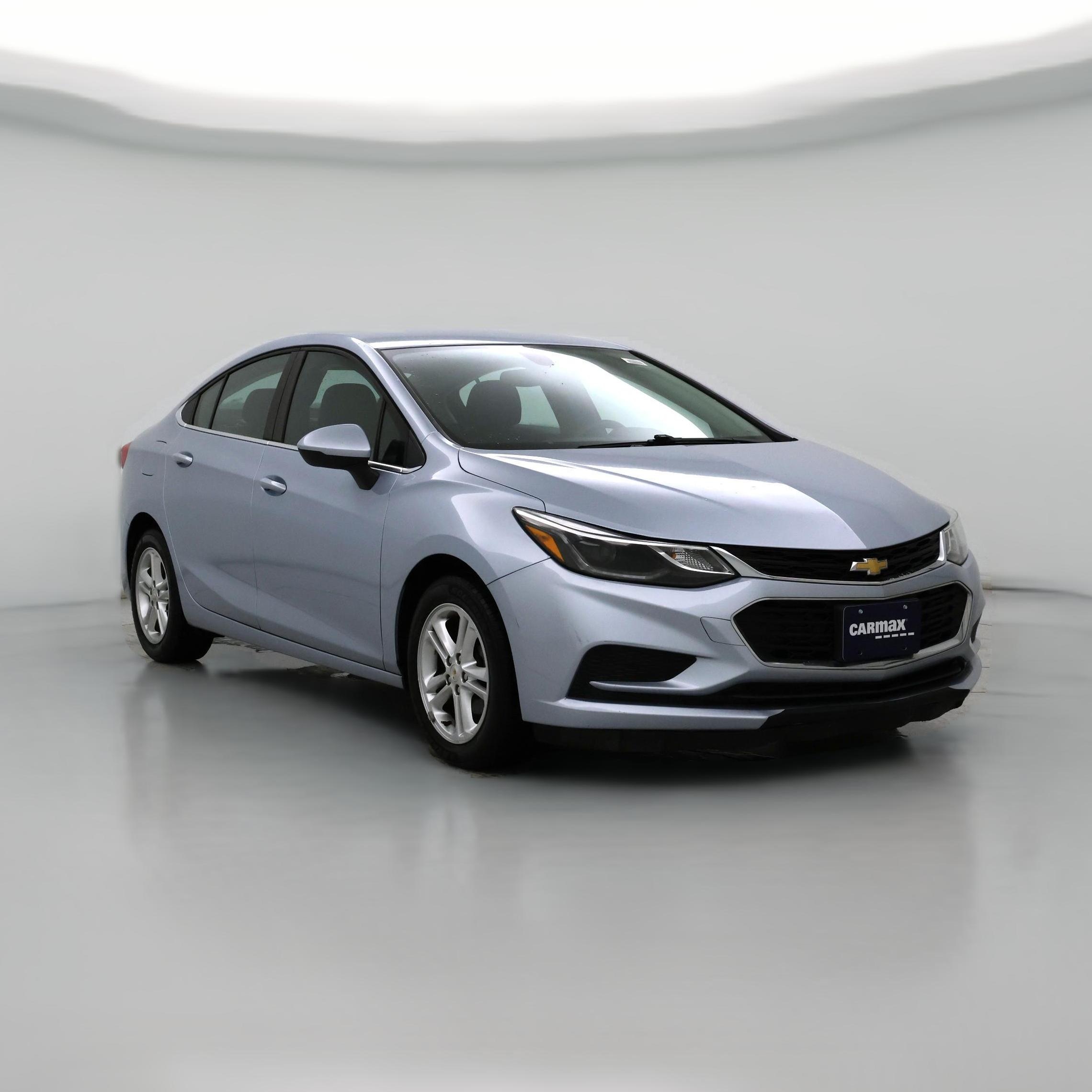 Thumbnail: 2017 Chevrolet Cruze - 1