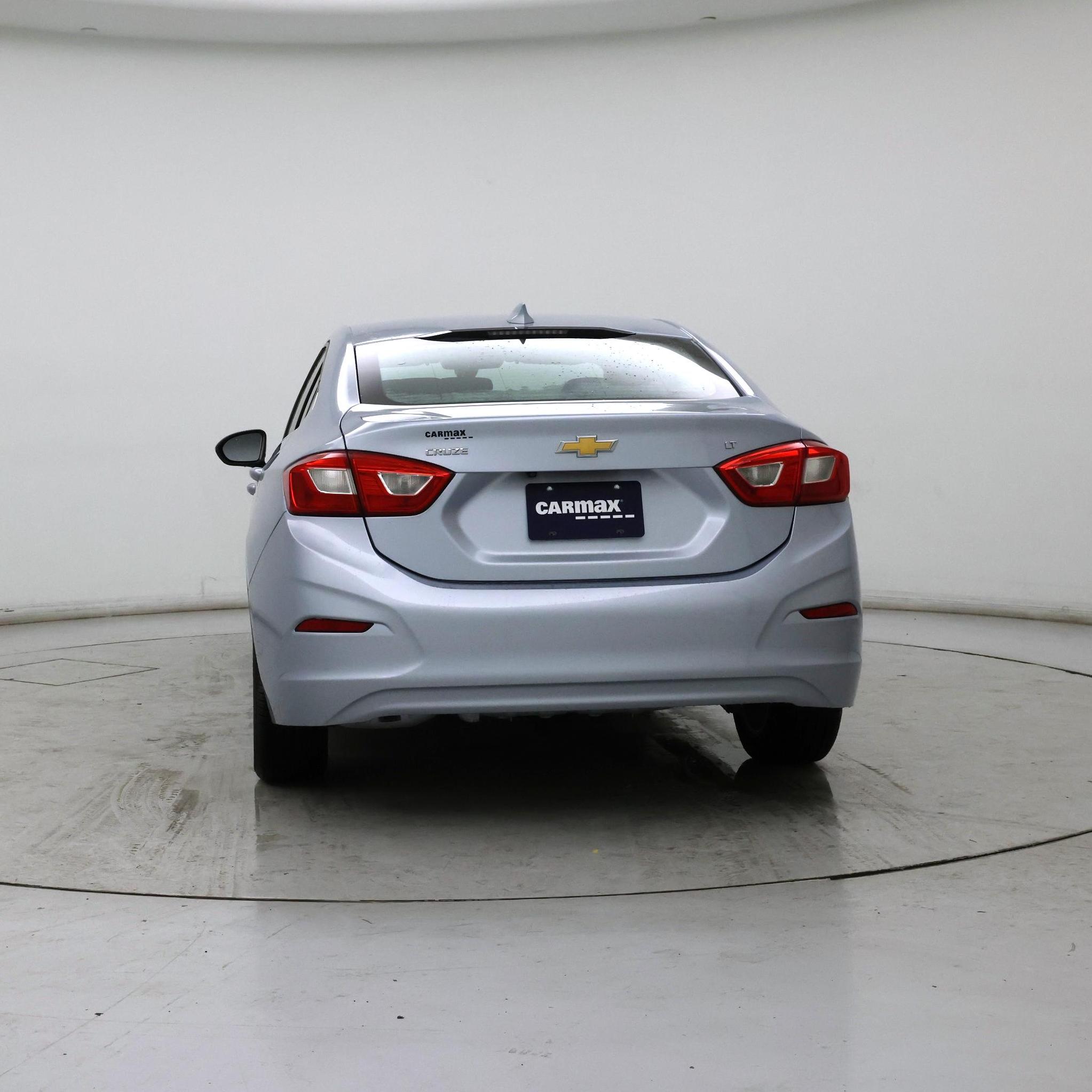 Thumbnail: 2017 Chevrolet Cruze - 6