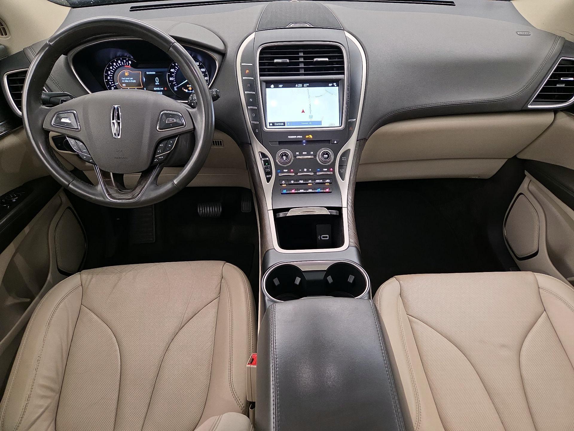 Thumbnail: 2017 Lincoln MKX - 9