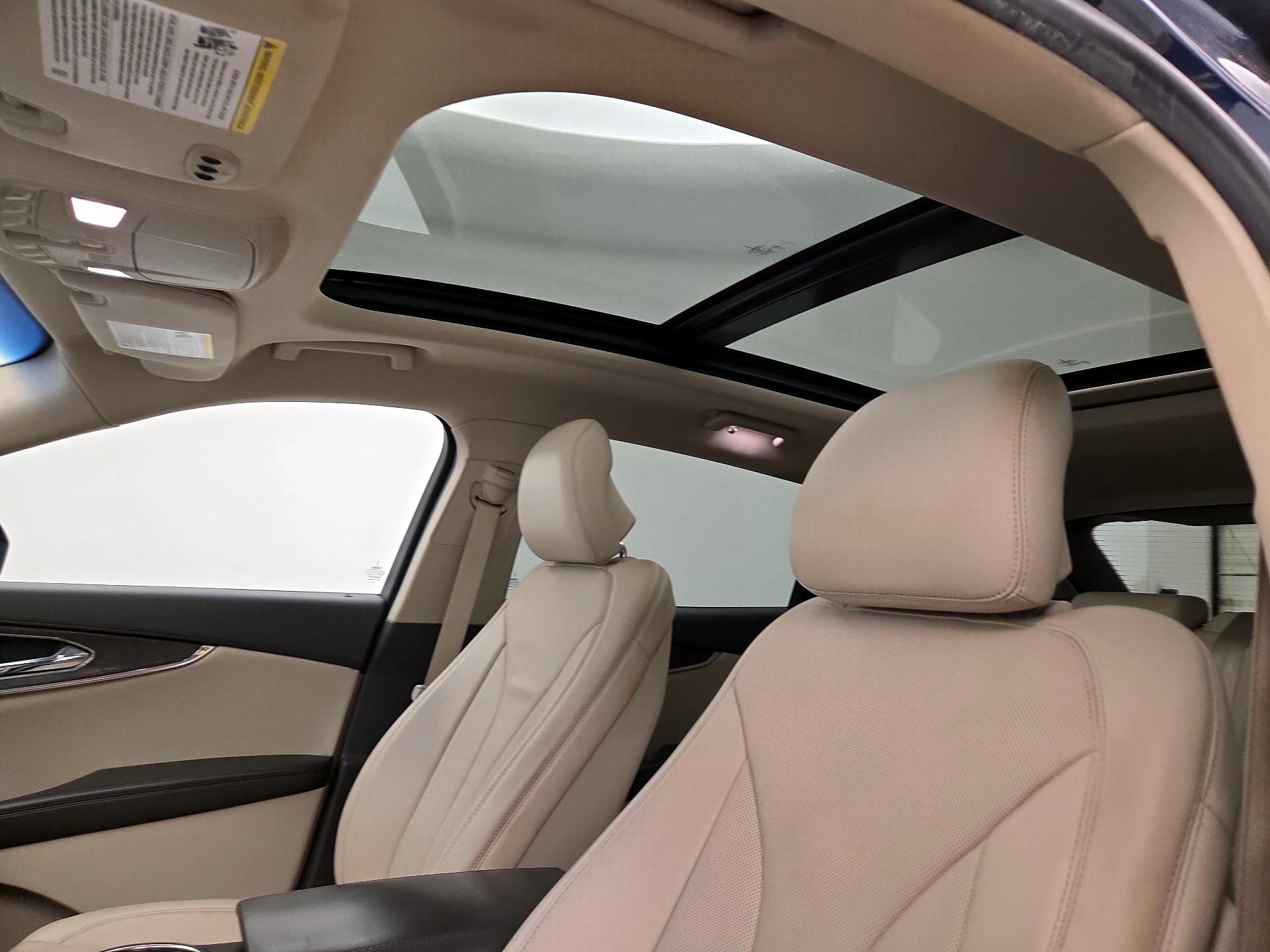Thumbnail: 2017 Lincoln MKX - 20