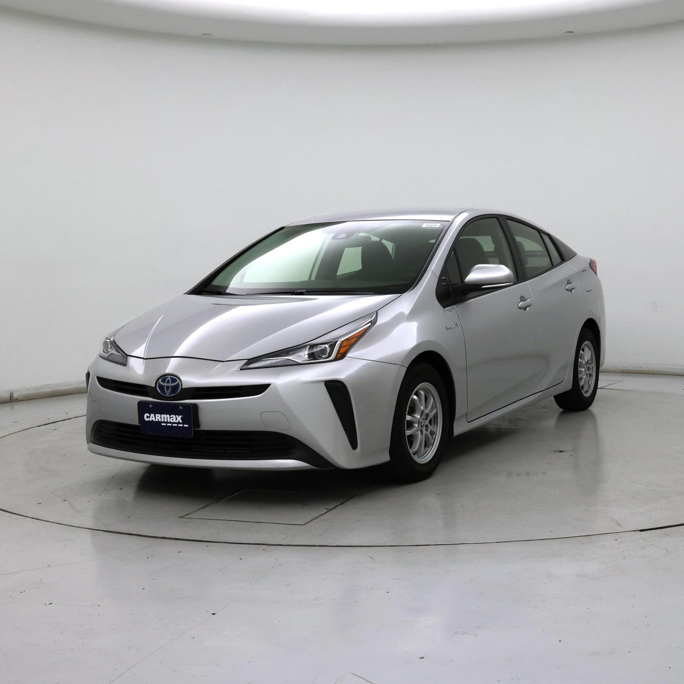 Thumbnail: 2022 Toyota Prius - 4
