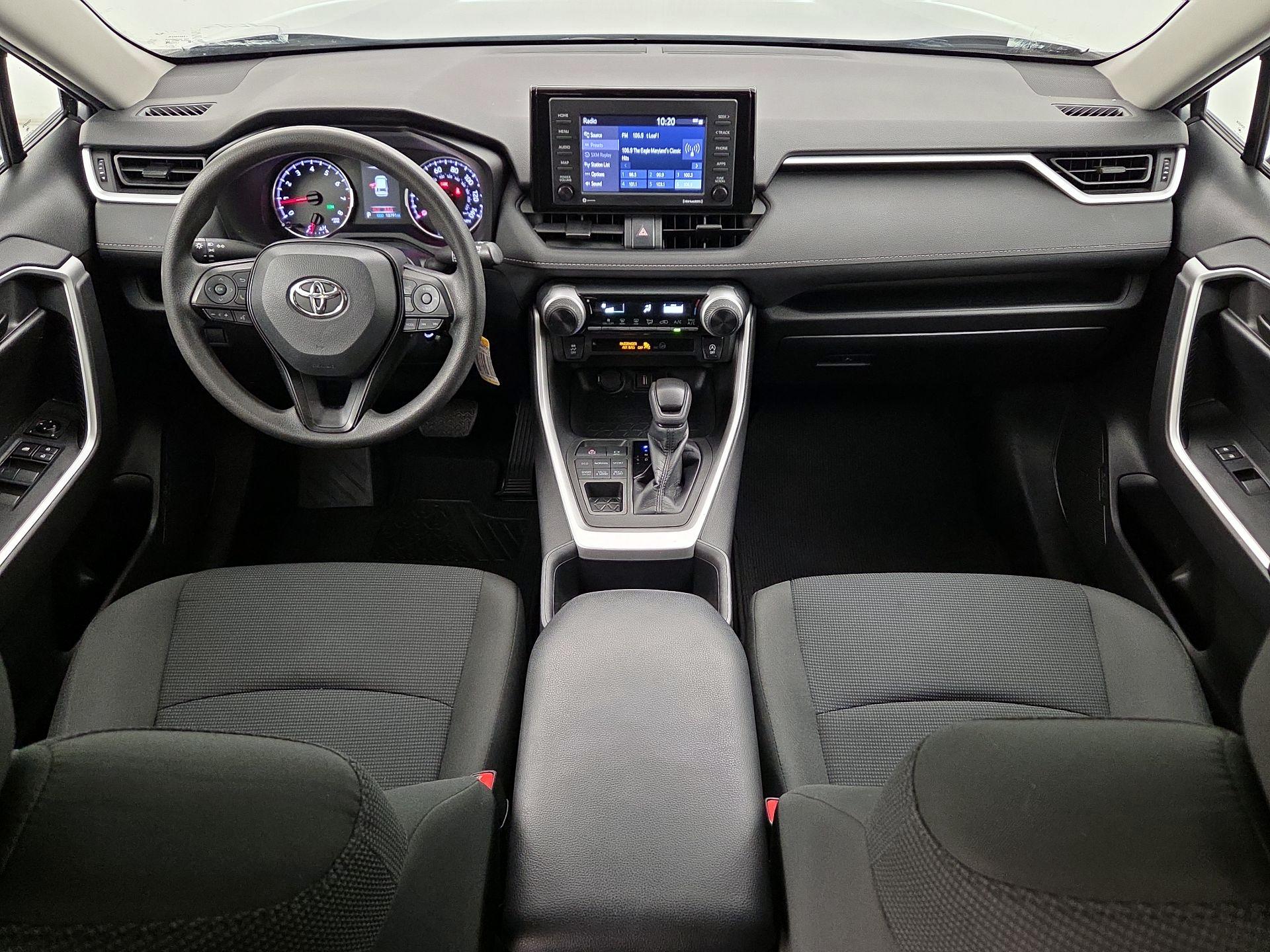 Thumbnail: 2022 Toyota RAV4 - 9