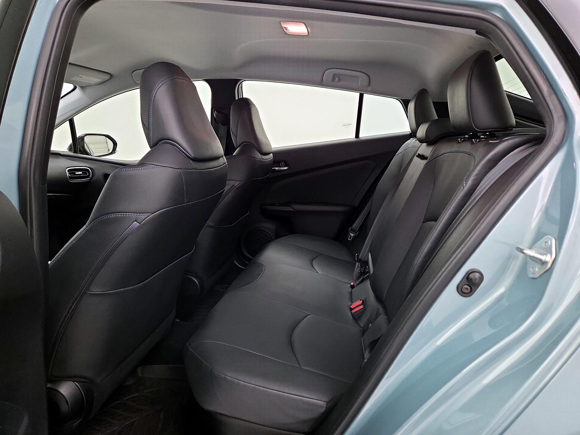 Thumbnail: 2016 Toyota Prius - 19