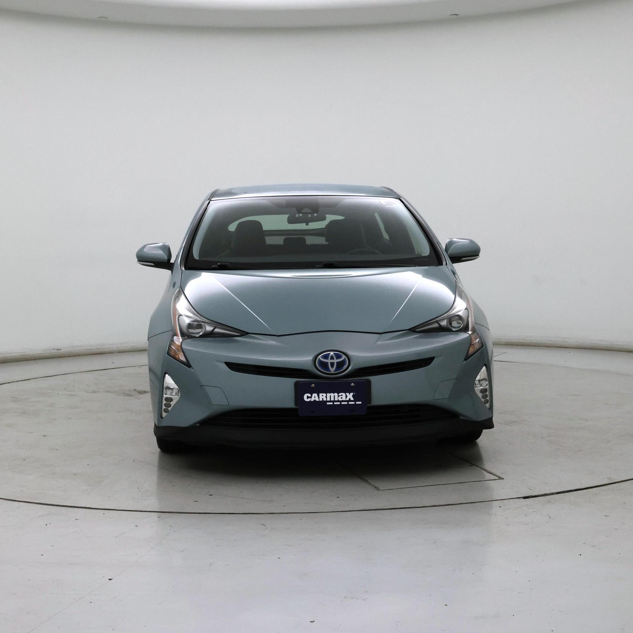 Thumbnail: 2016 Toyota Prius - 5