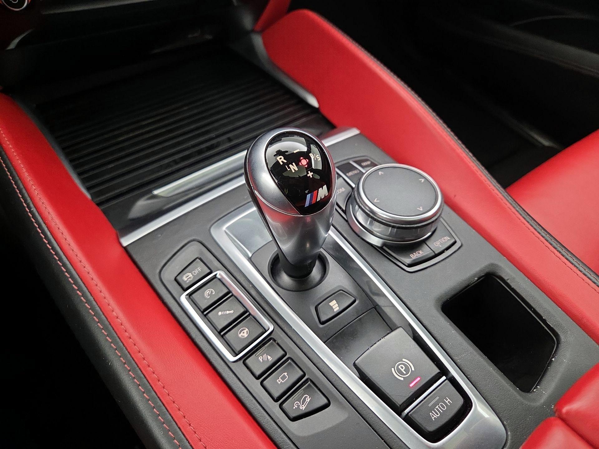 Thumbnail: 2018 BMW X6 - 18