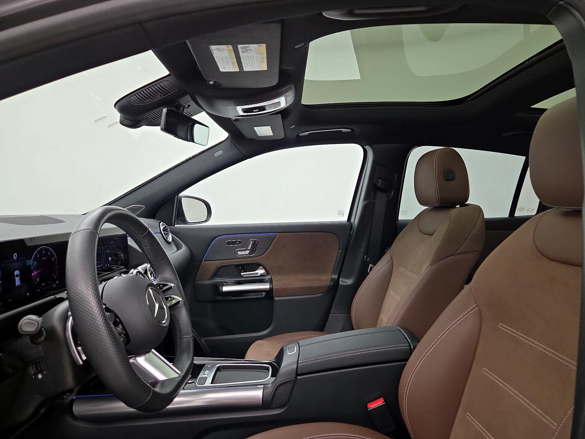 Thumbnail: 2024 Mercedes-Benz GLA - 20