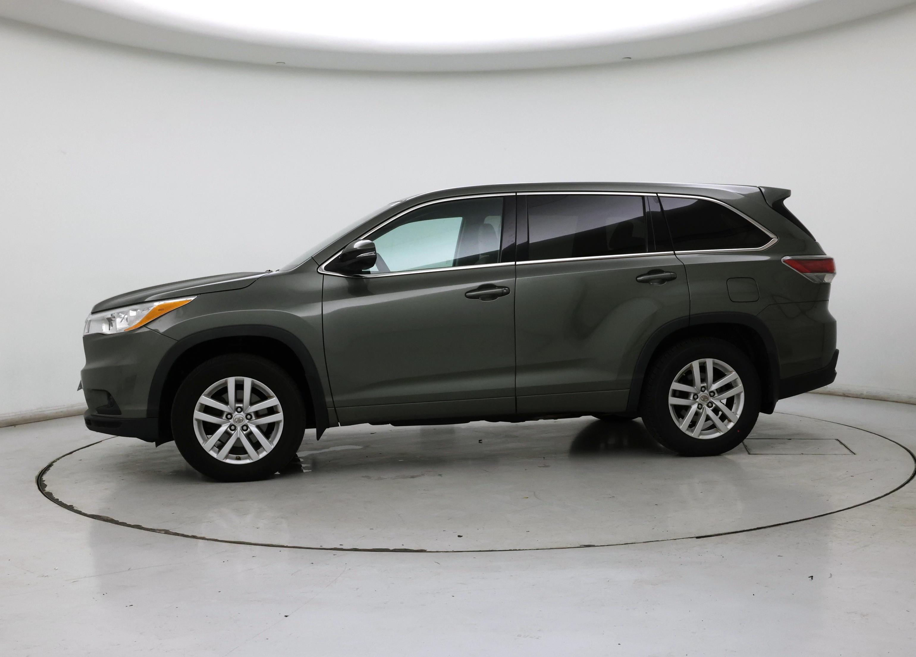 Thumbnail: 2014 Toyota Highlander - 3