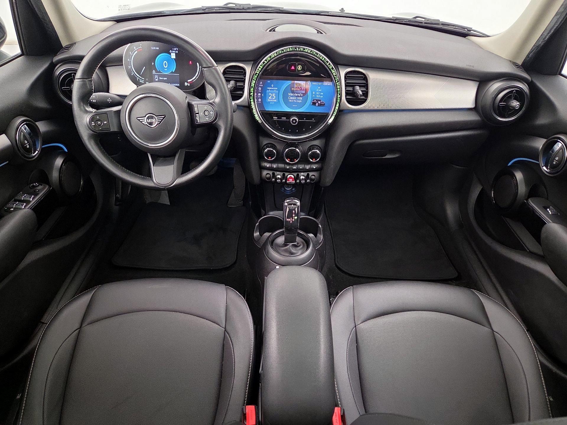 Thumbnail: 2022 MINI Cooper Hardtop - 9