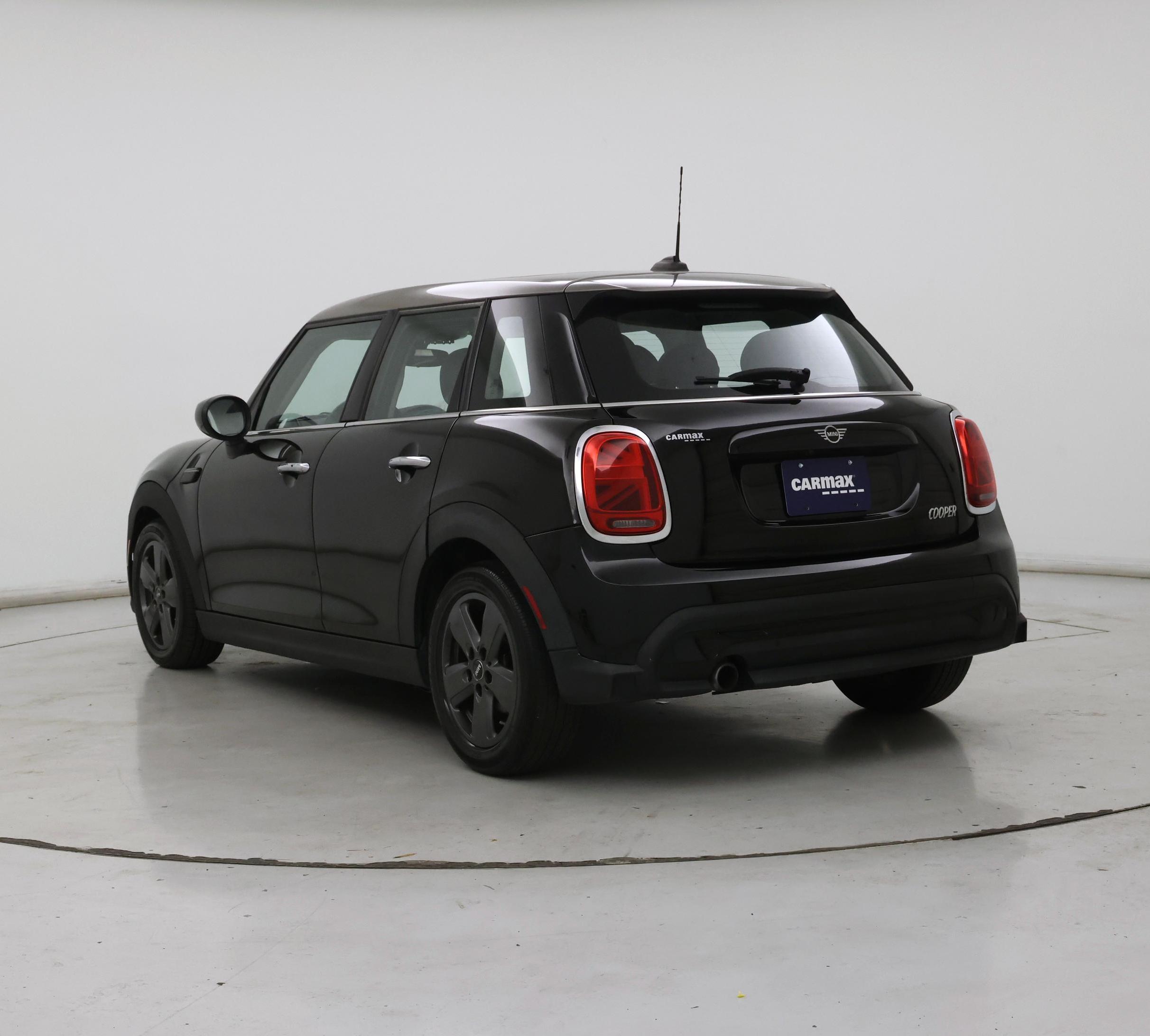 Thumbnail: 2022 MINI Cooper Hardtop - 2