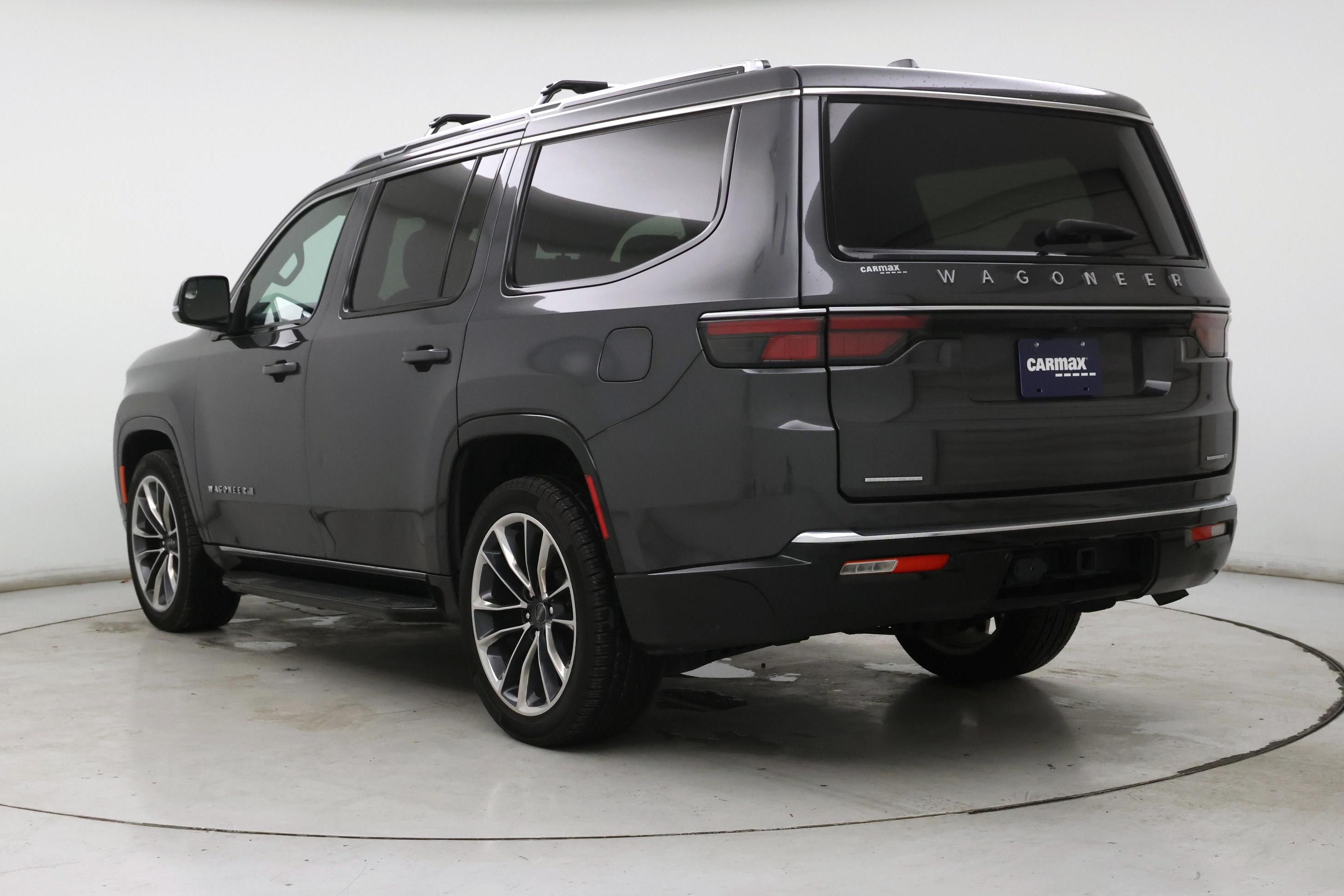 Thumbnail: 2022 Jeep Wagoneer - 2