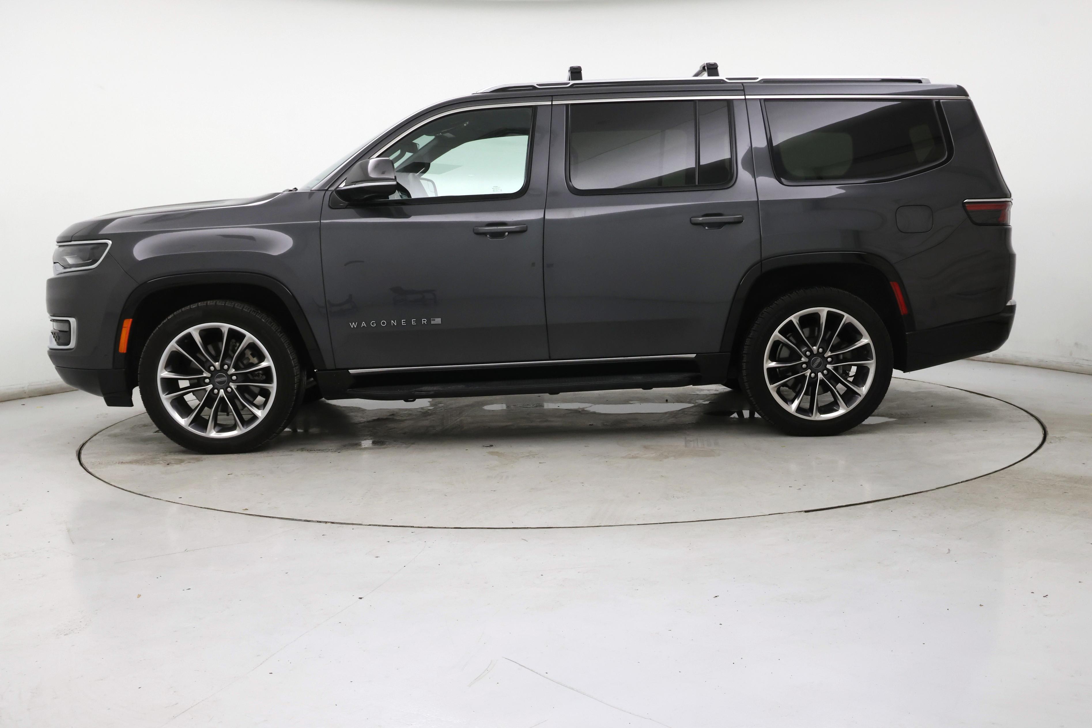 Thumbnail: 2022 Jeep Wagoneer - 3