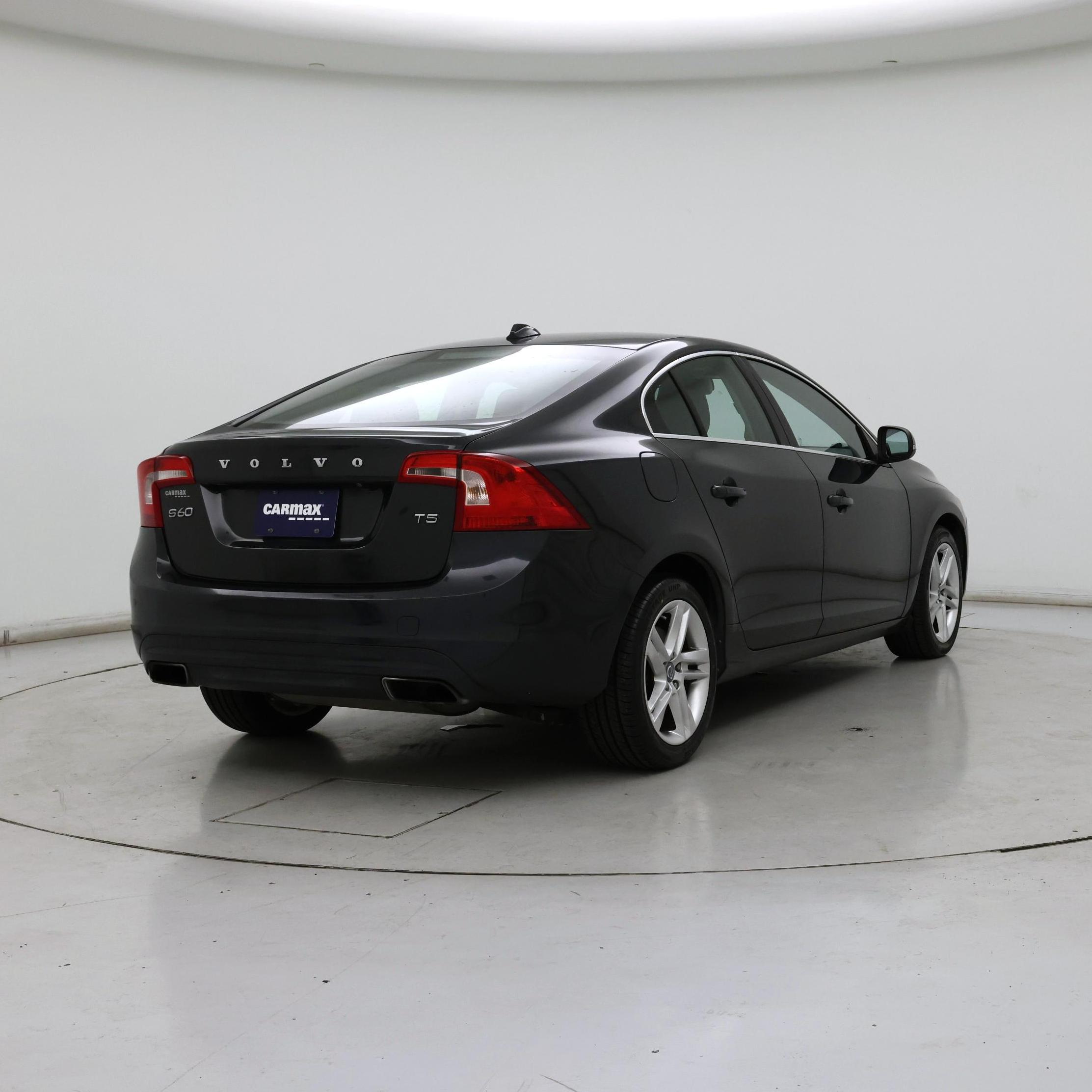Thumbnail: 2015 Volvo S60 - 8