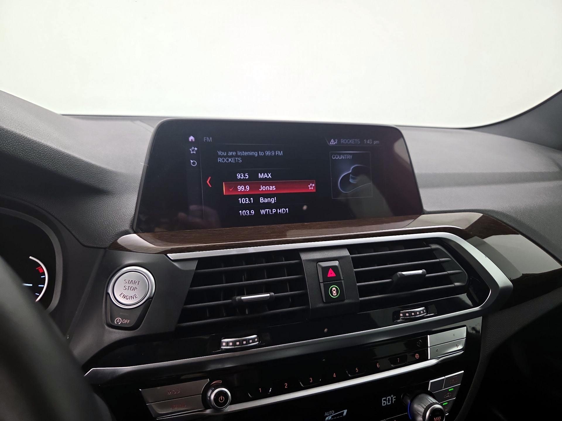 Thumbnail: 2021 BMW X3 - 16