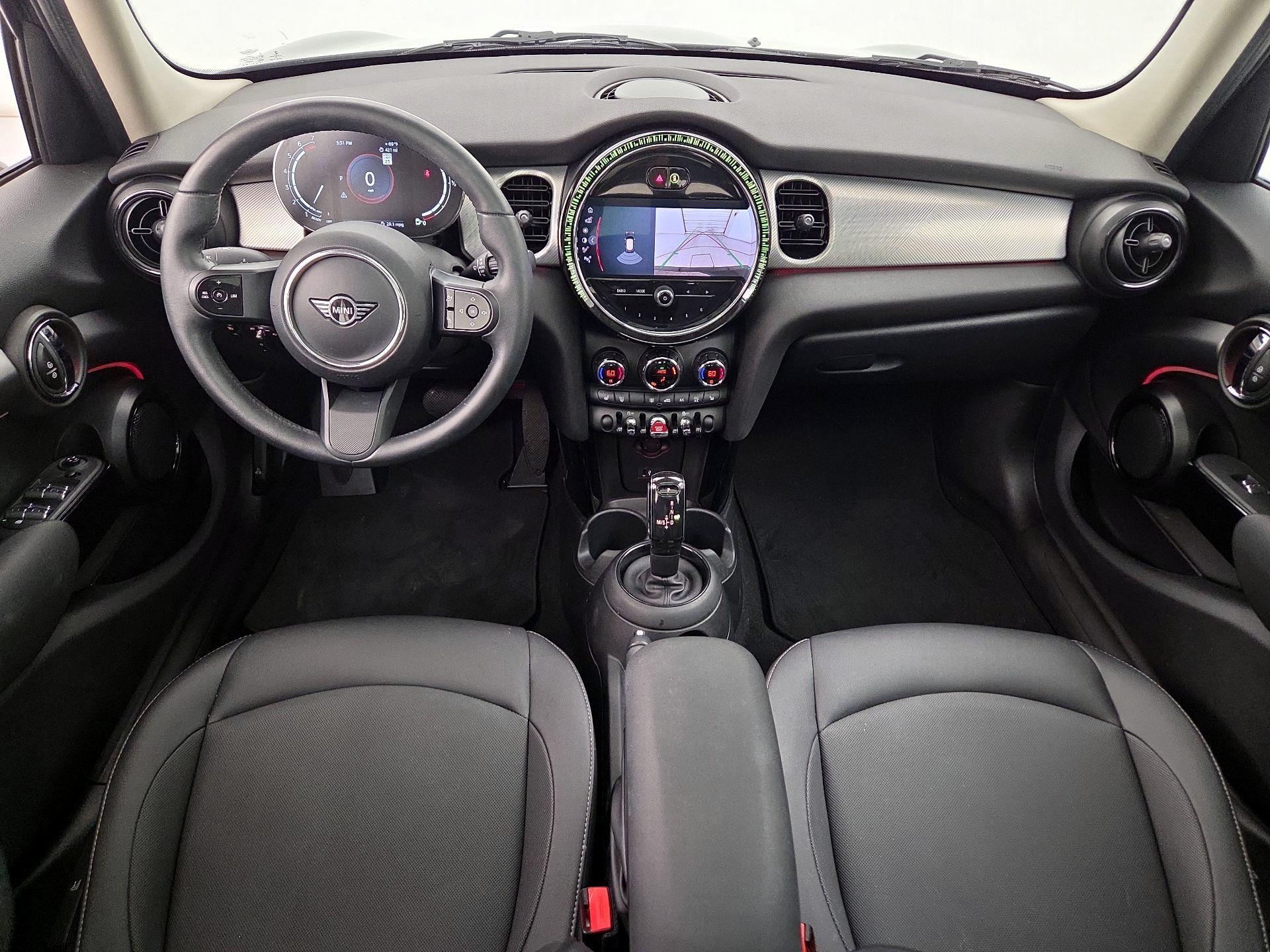 Thumbnail: 2022 MINI Cooper Hardtop - 9
