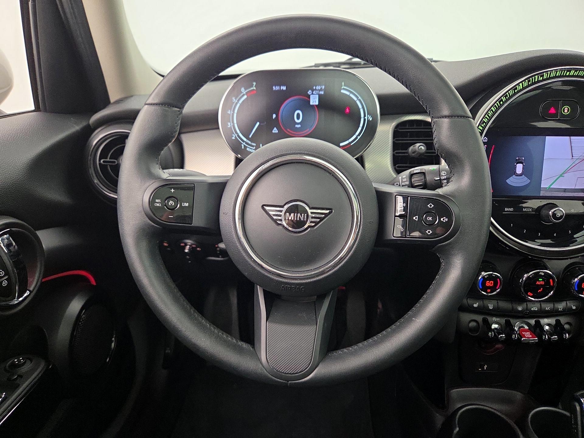 Thumbnail: 2022 MINI Cooper Hardtop - 10