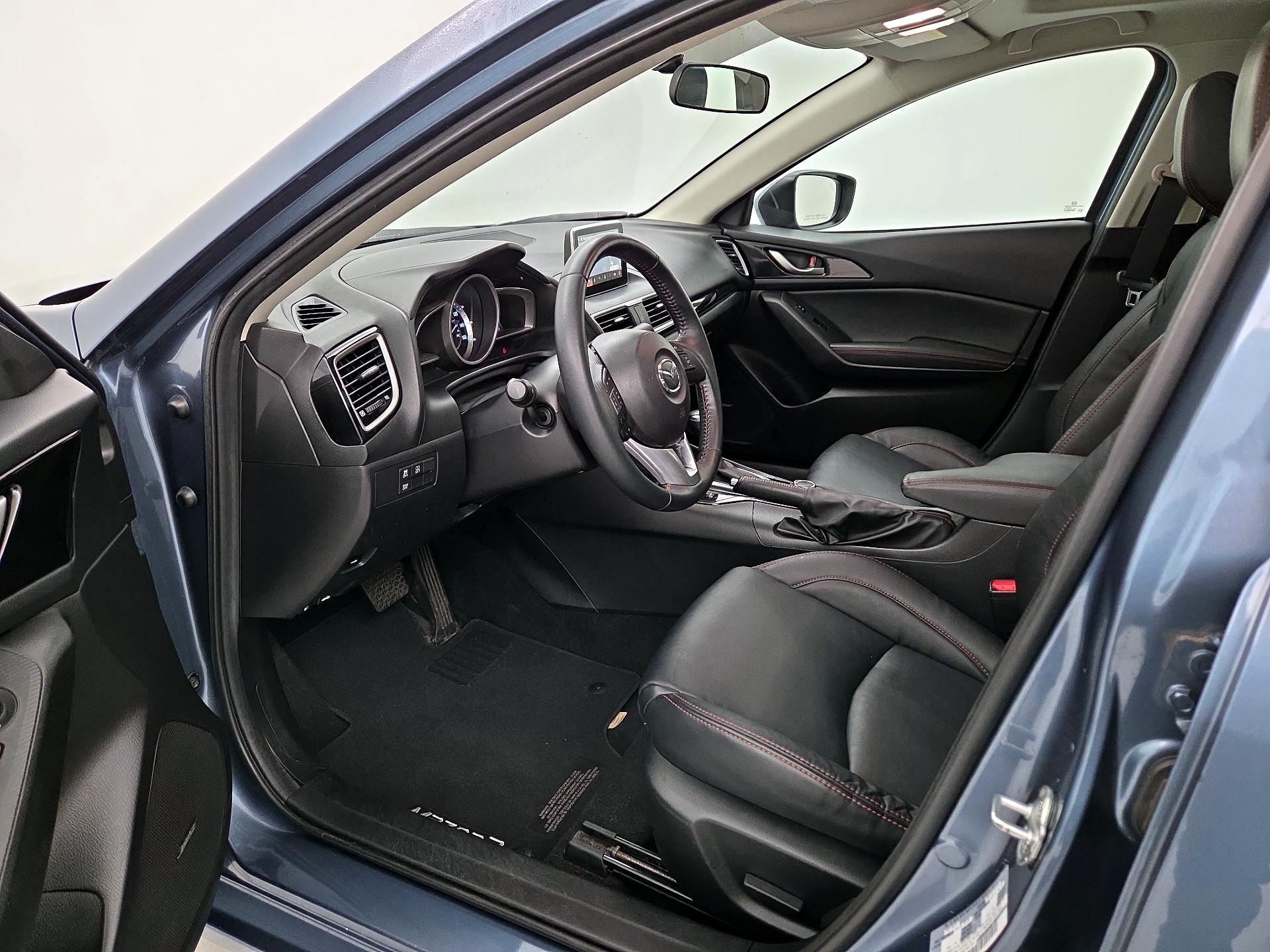 Thumbnail: 2015 Mazda Mazda3 - 11