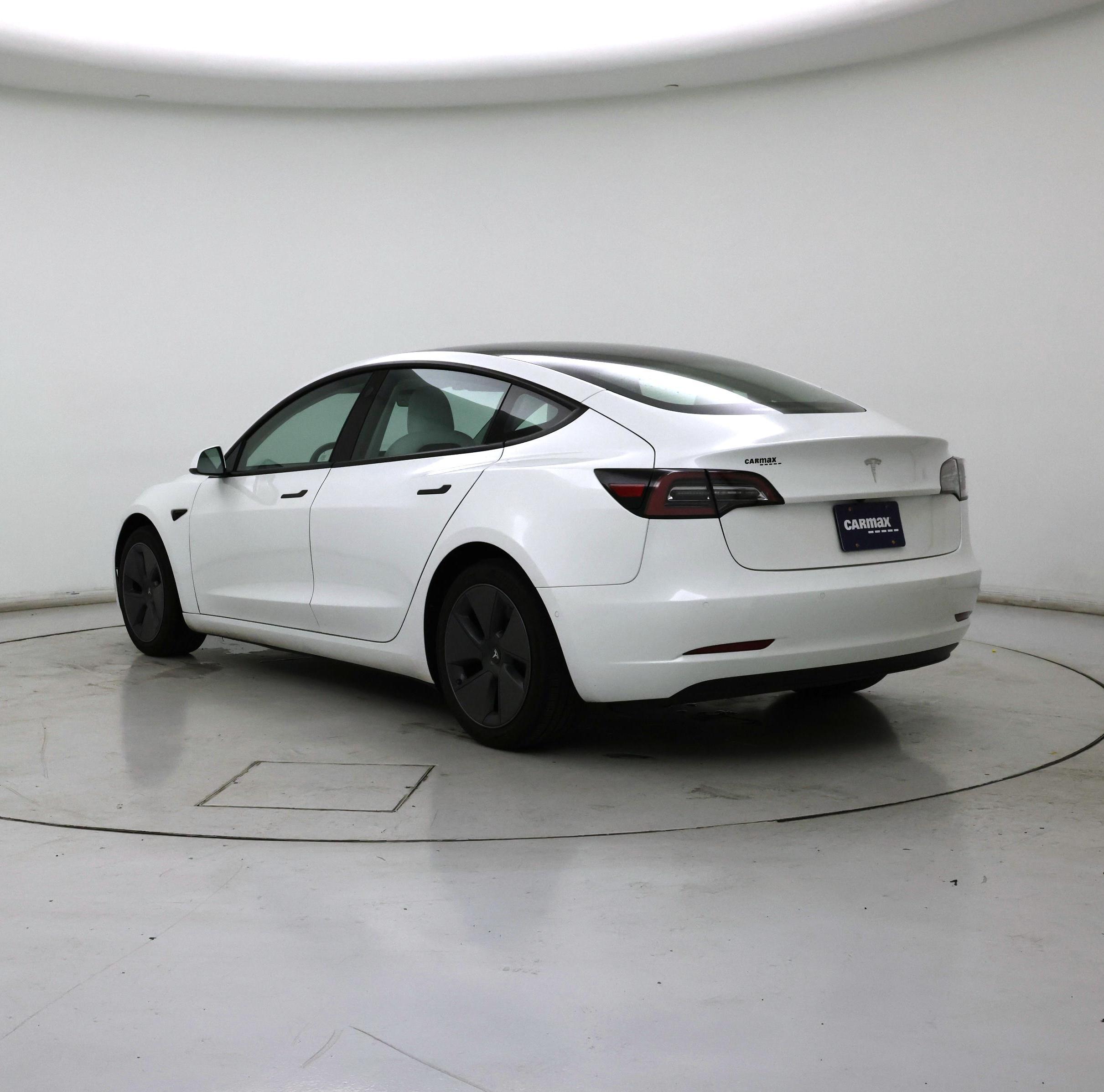 Thumbnail: 2022 Tesla Model 3 - 2