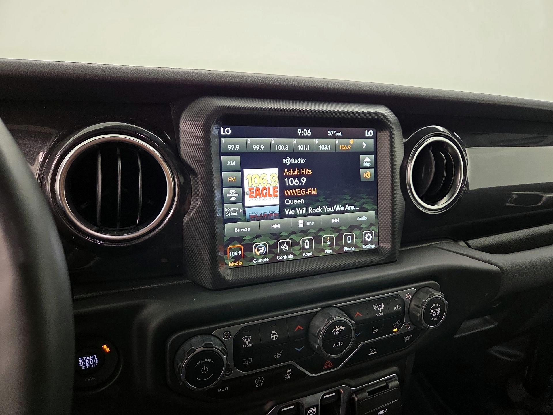 Thumbnail: 2023 Jeep Wrangler - 16