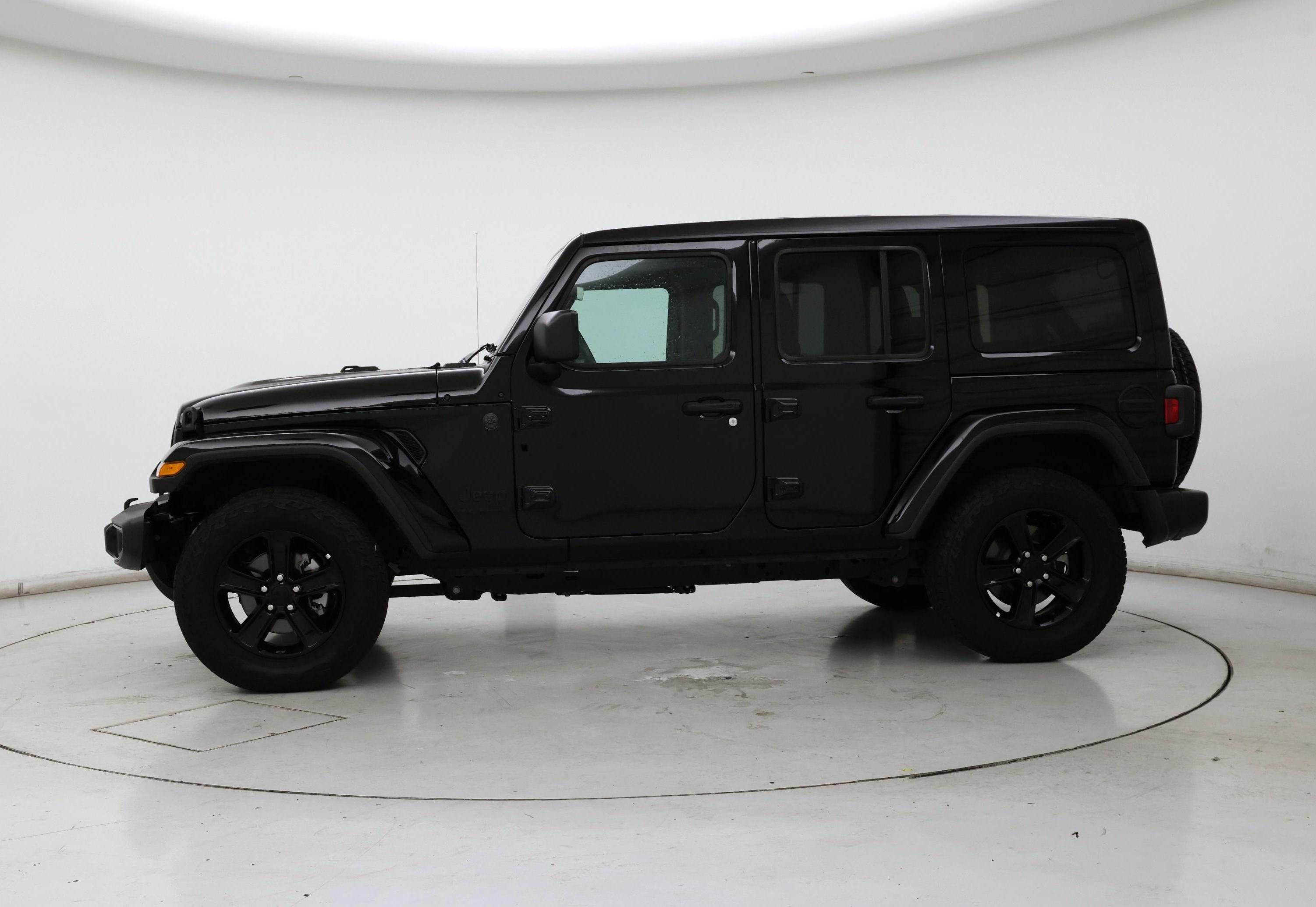 Thumbnail: 2023 Jeep Wrangler - 3
