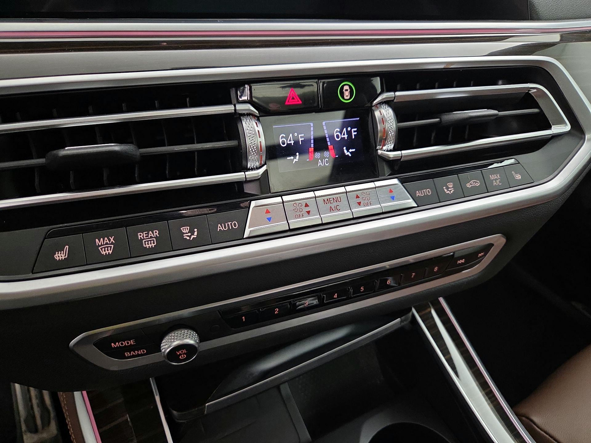 Thumbnail: 2021 BMW X5 - 17