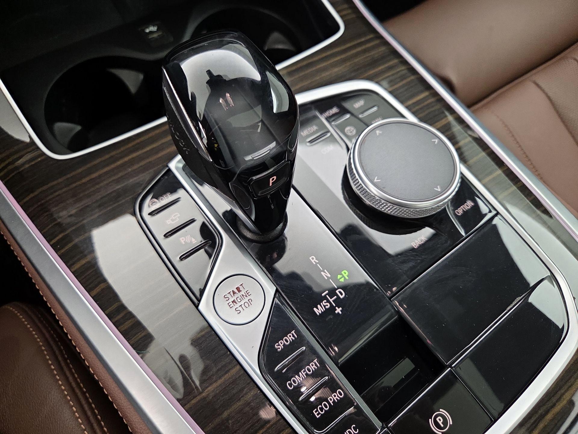 Thumbnail: 2021 BMW X5 - 18