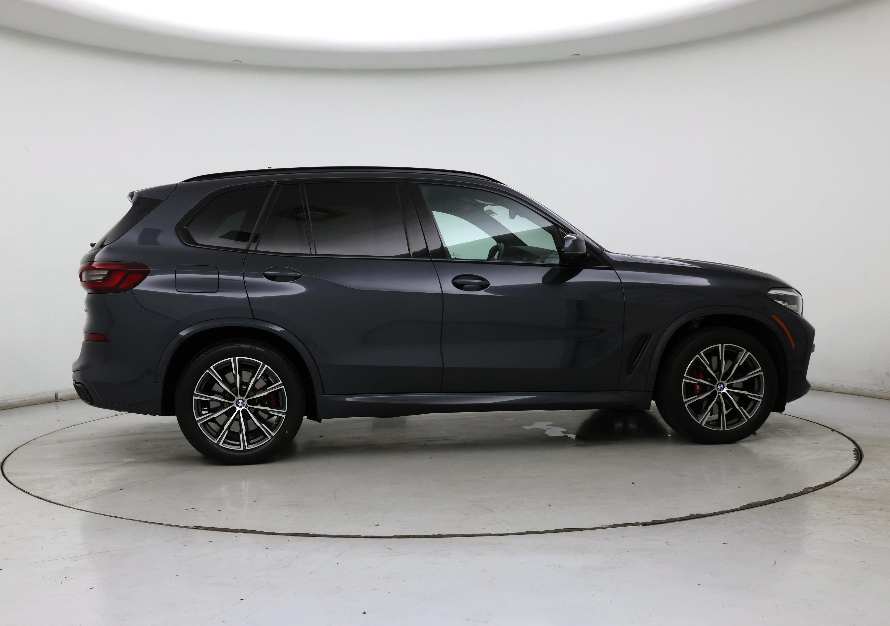 Thumbnail: 2021 BMW X5 - 7