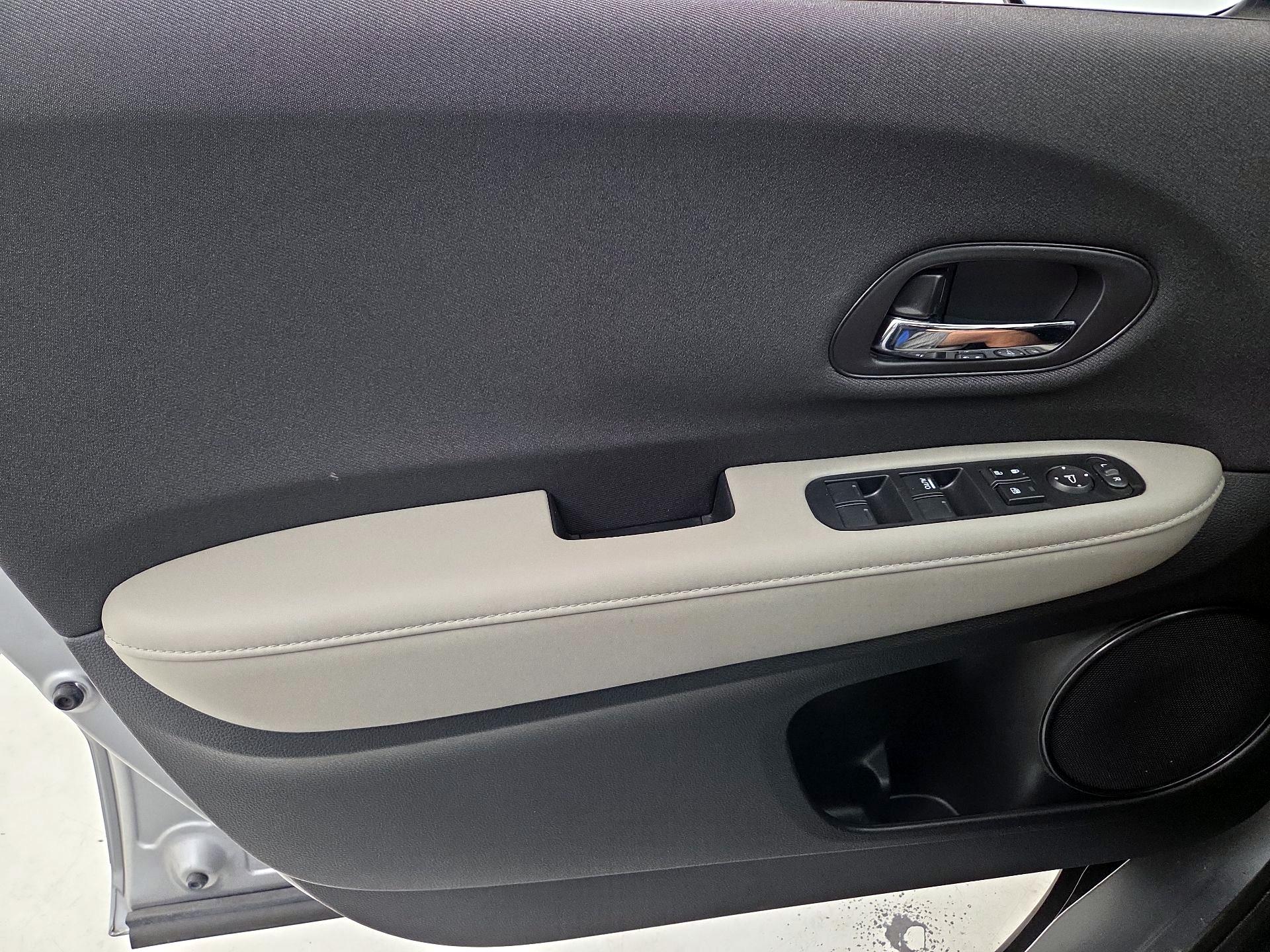 Thumbnail: 2021 Honda HR-V - 12