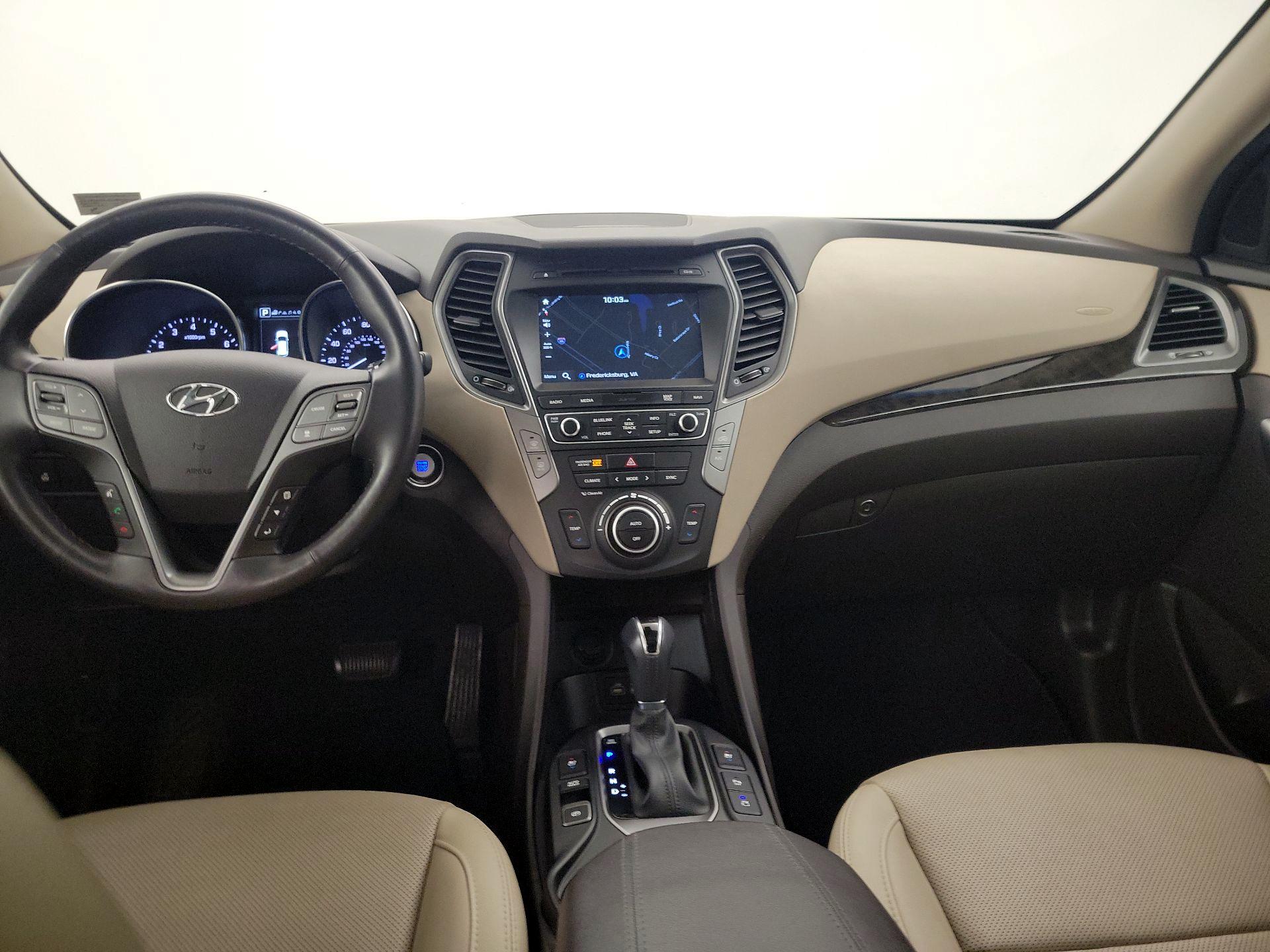 Thumbnail: 2017 Hyundai Santa Fe - 9