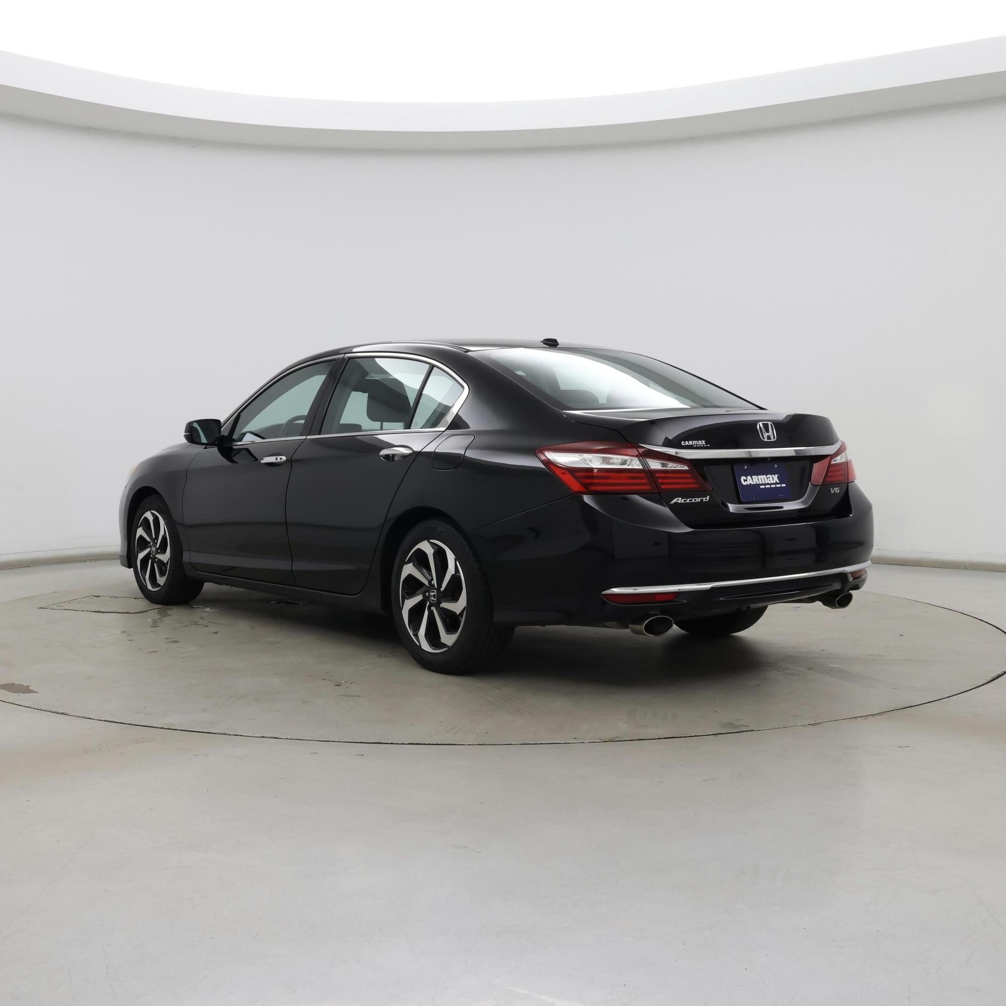 Thumbnail: 2017 Honda Accord - 2