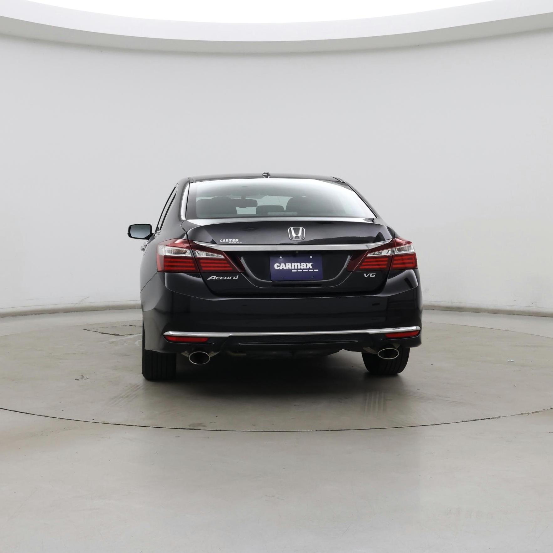 Thumbnail: 2017 Honda Accord - 6