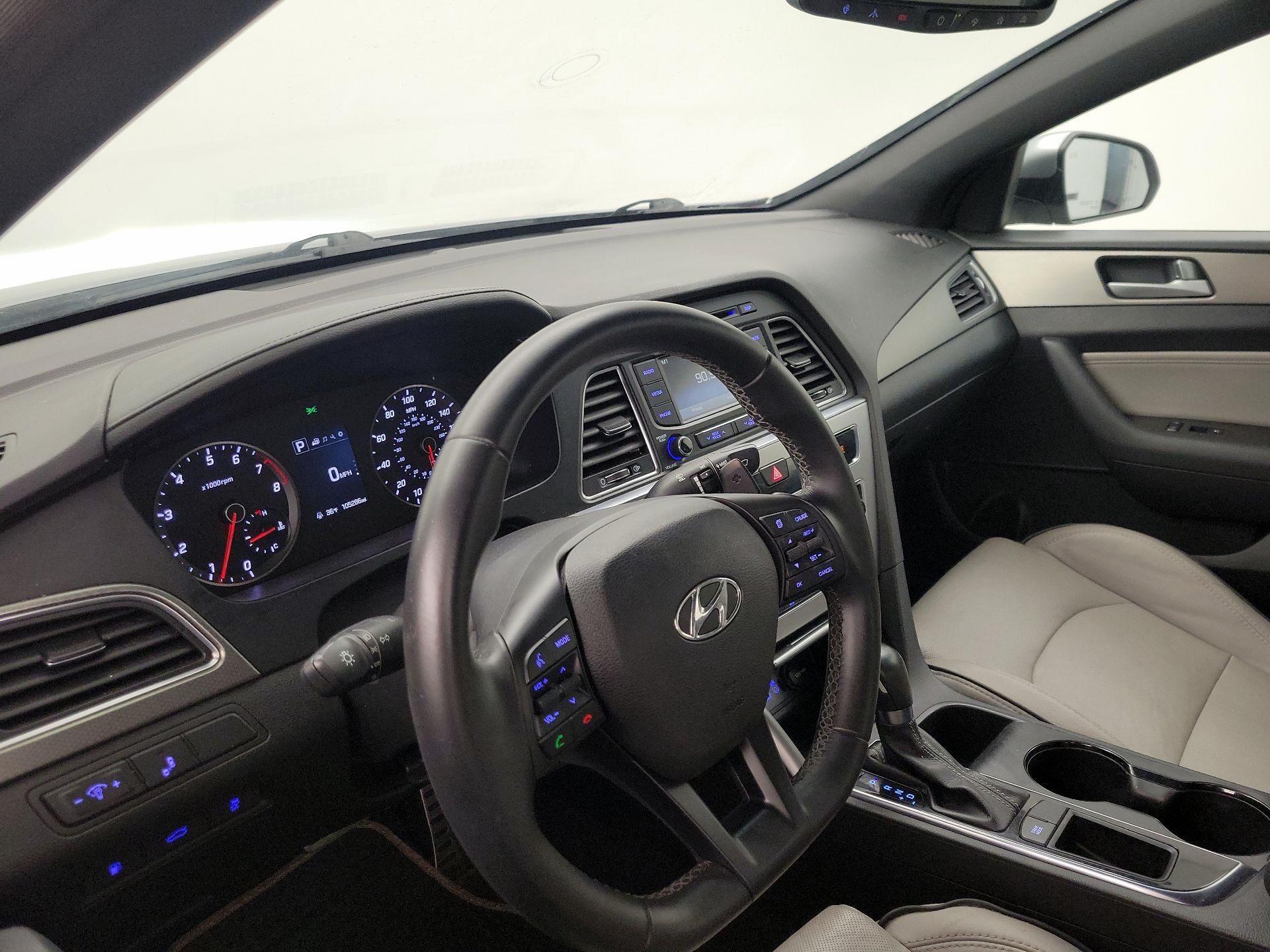 Thumbnail: 2015 Hyundai Sonata - 9