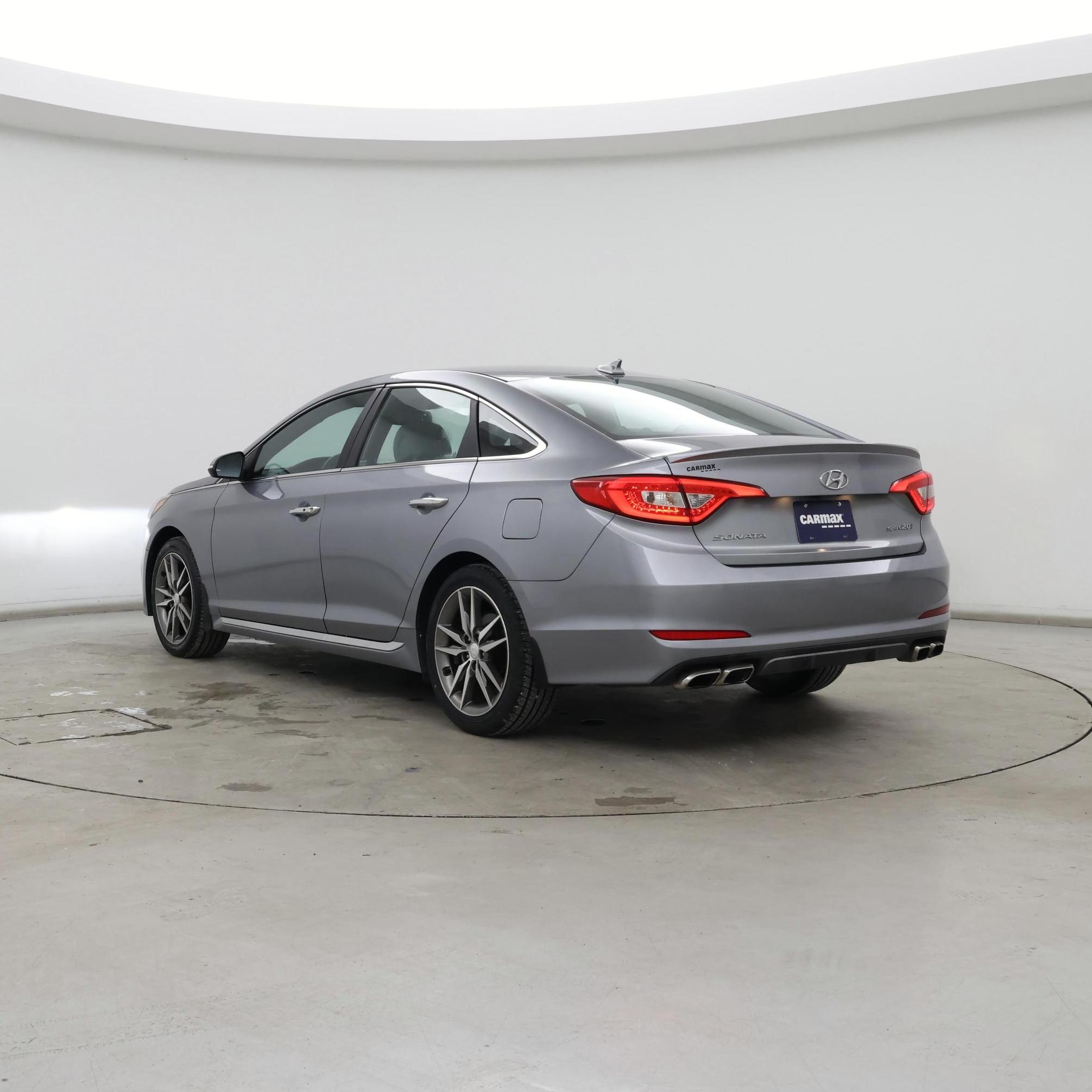 Thumbnail: 2015 Hyundai Sonata - 2