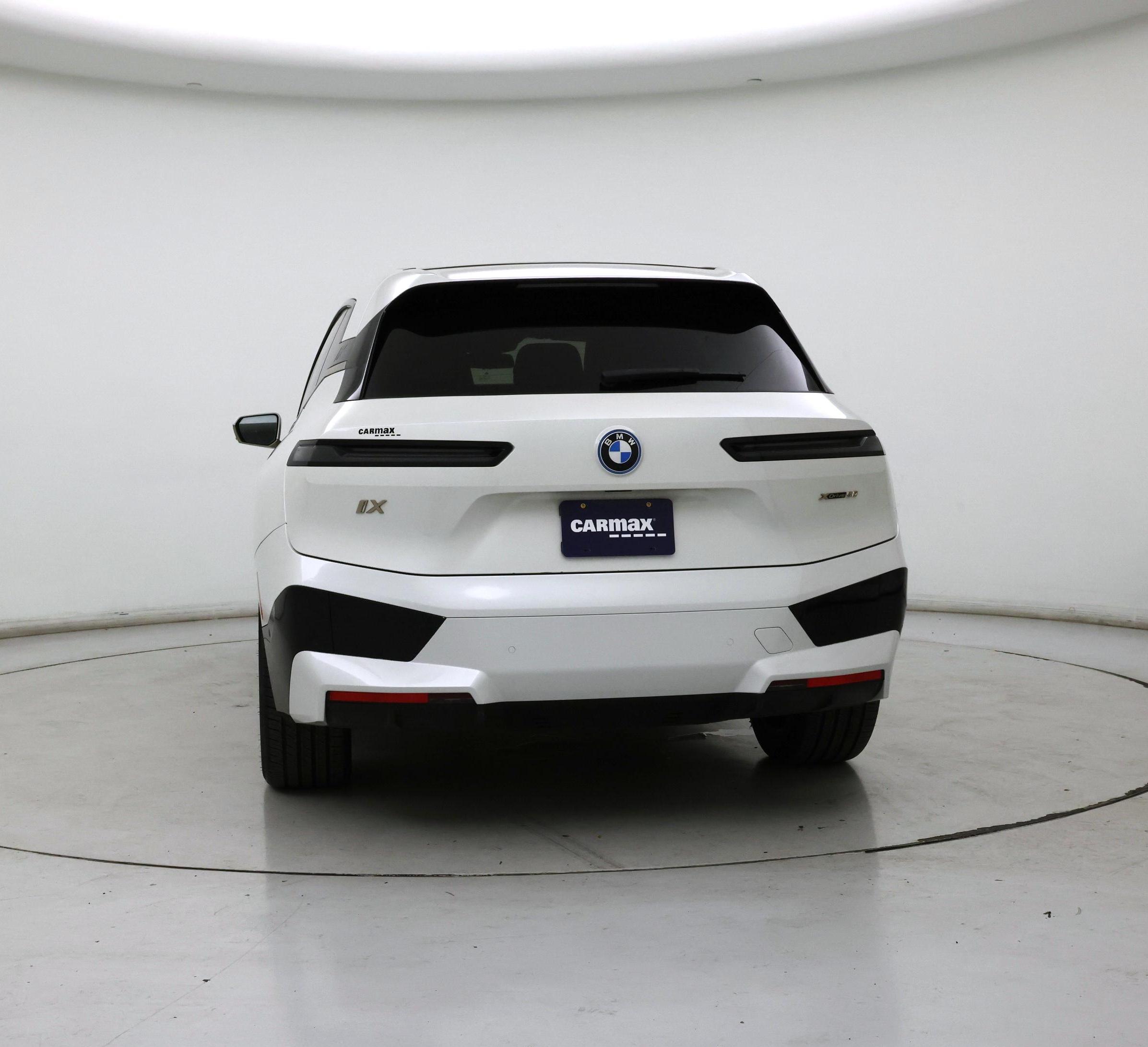 Thumbnail: 2022 BMW iX - 6