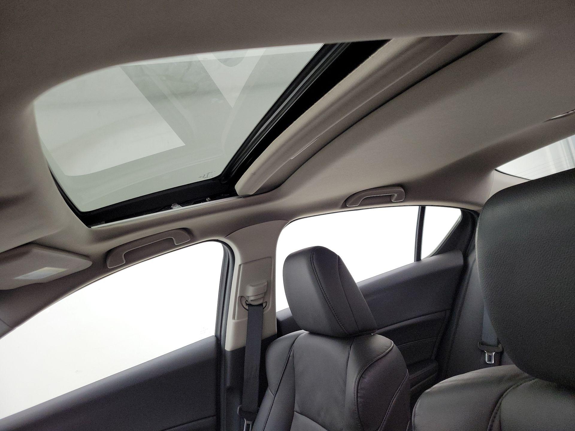 Thumbnail: 2014 Acura ILX - 18