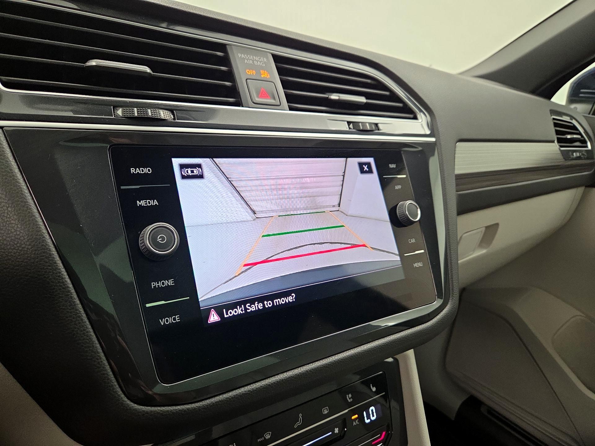Thumbnail: 2024 Volkswagen Tiguan - 15