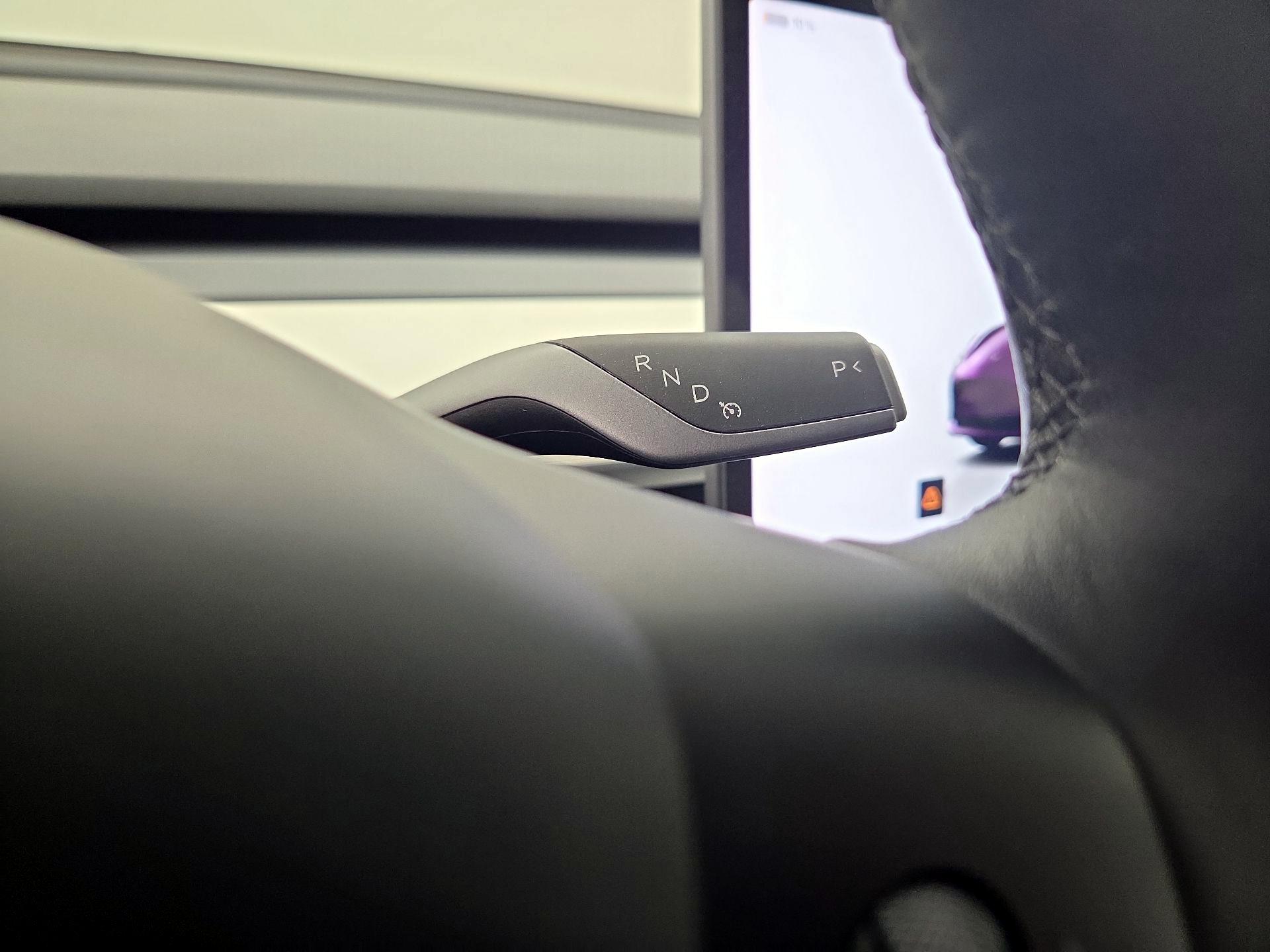 Thumbnail: 2023 Tesla Model 3 - 17