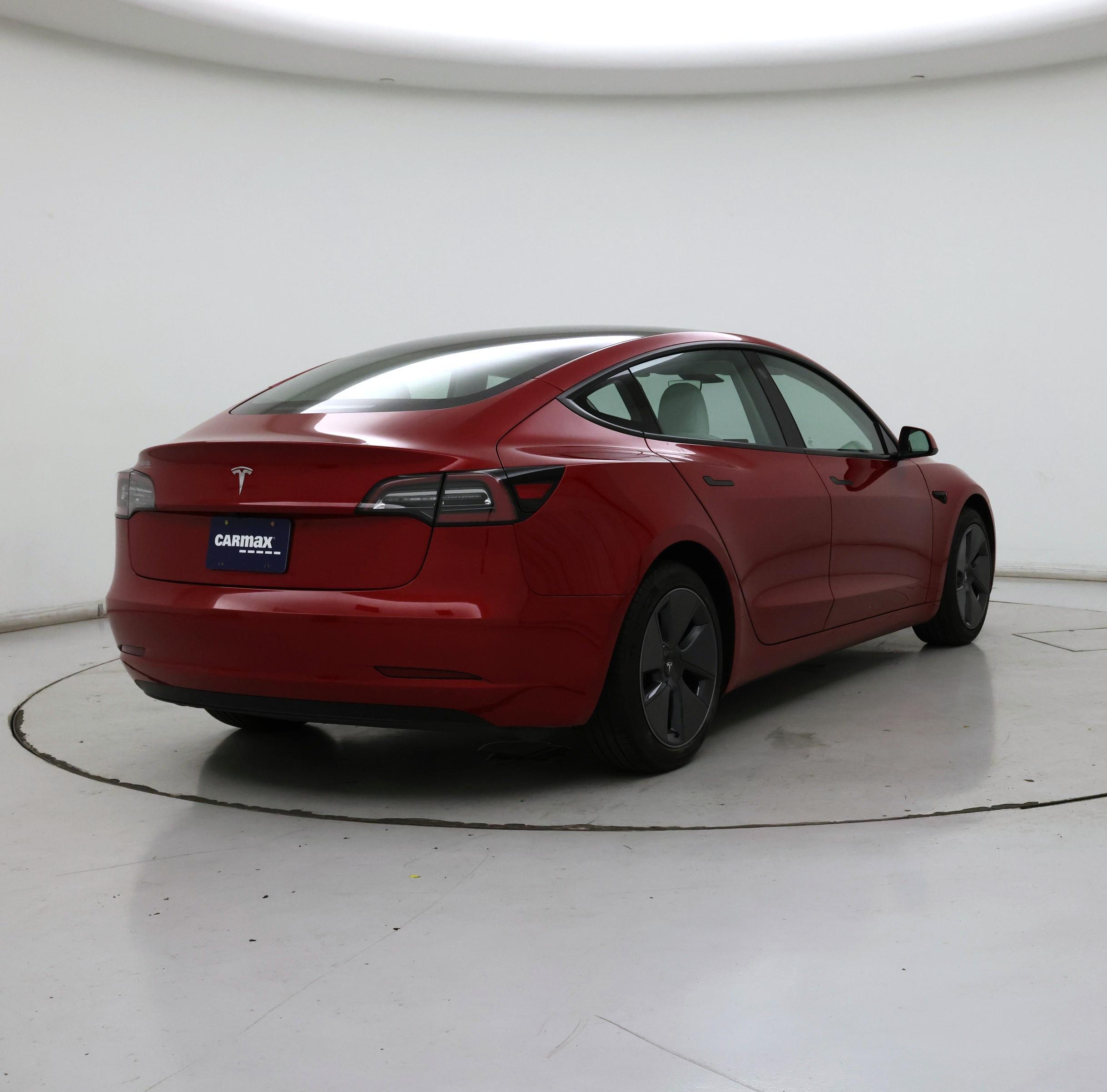 Thumbnail: 2023 Tesla Model 3 - 8